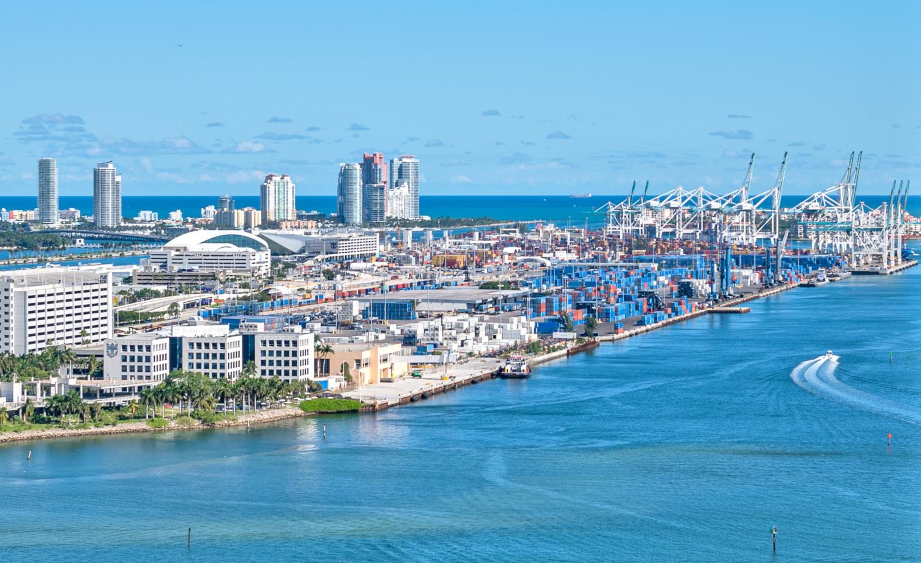 Spacious Studio in the Heart of Downtown Miami