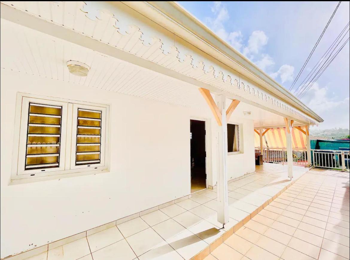 Magnifique haut de villa spacieux campagne,Jacuzzi