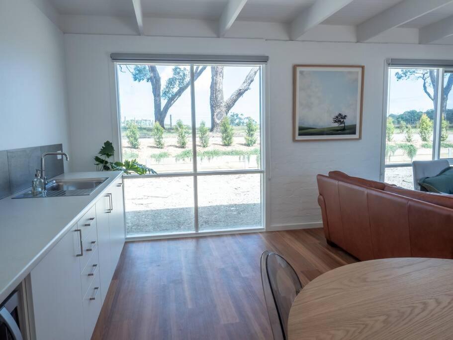 Gracie's Lane Villa 1