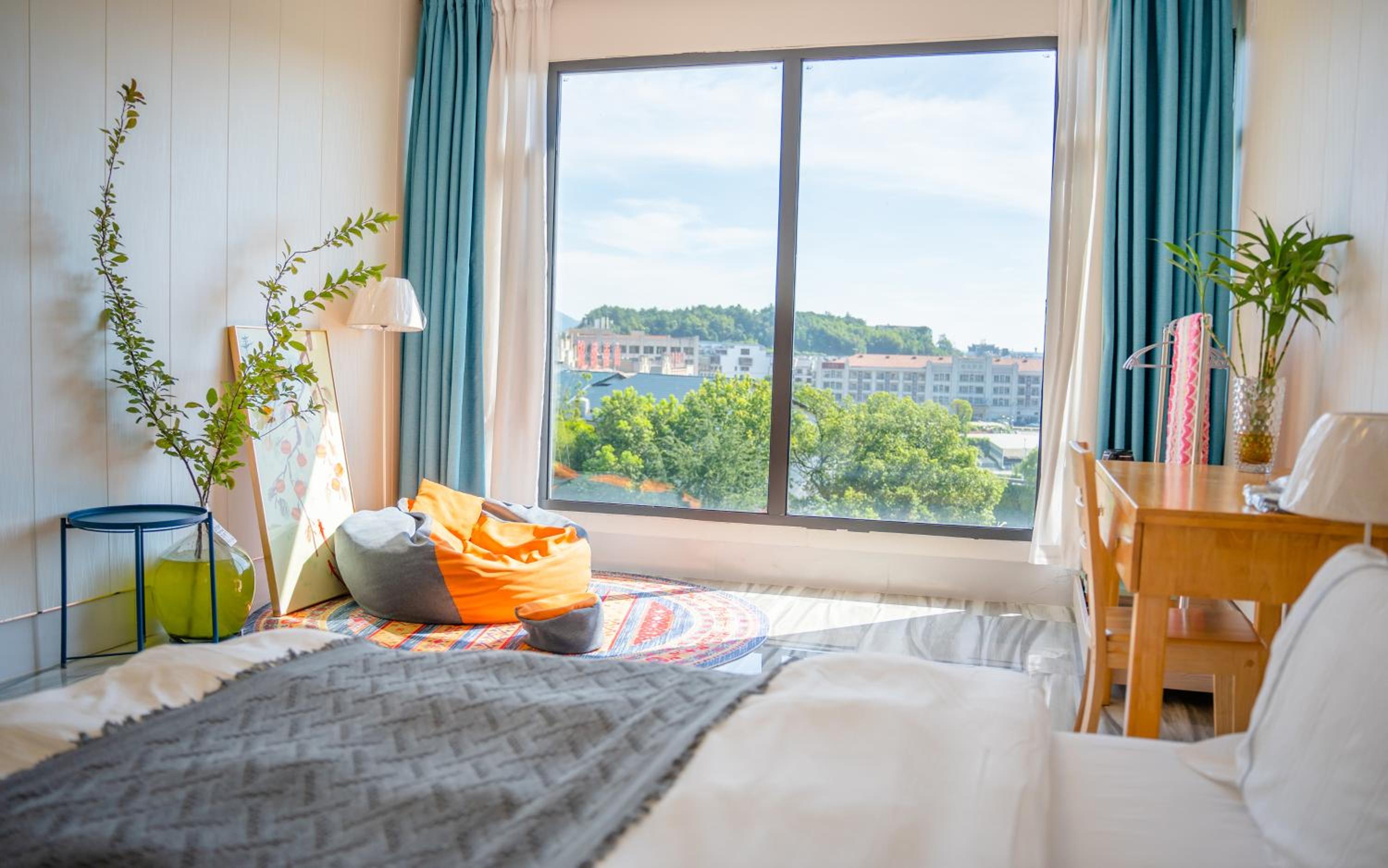 Luwei Guesthouse