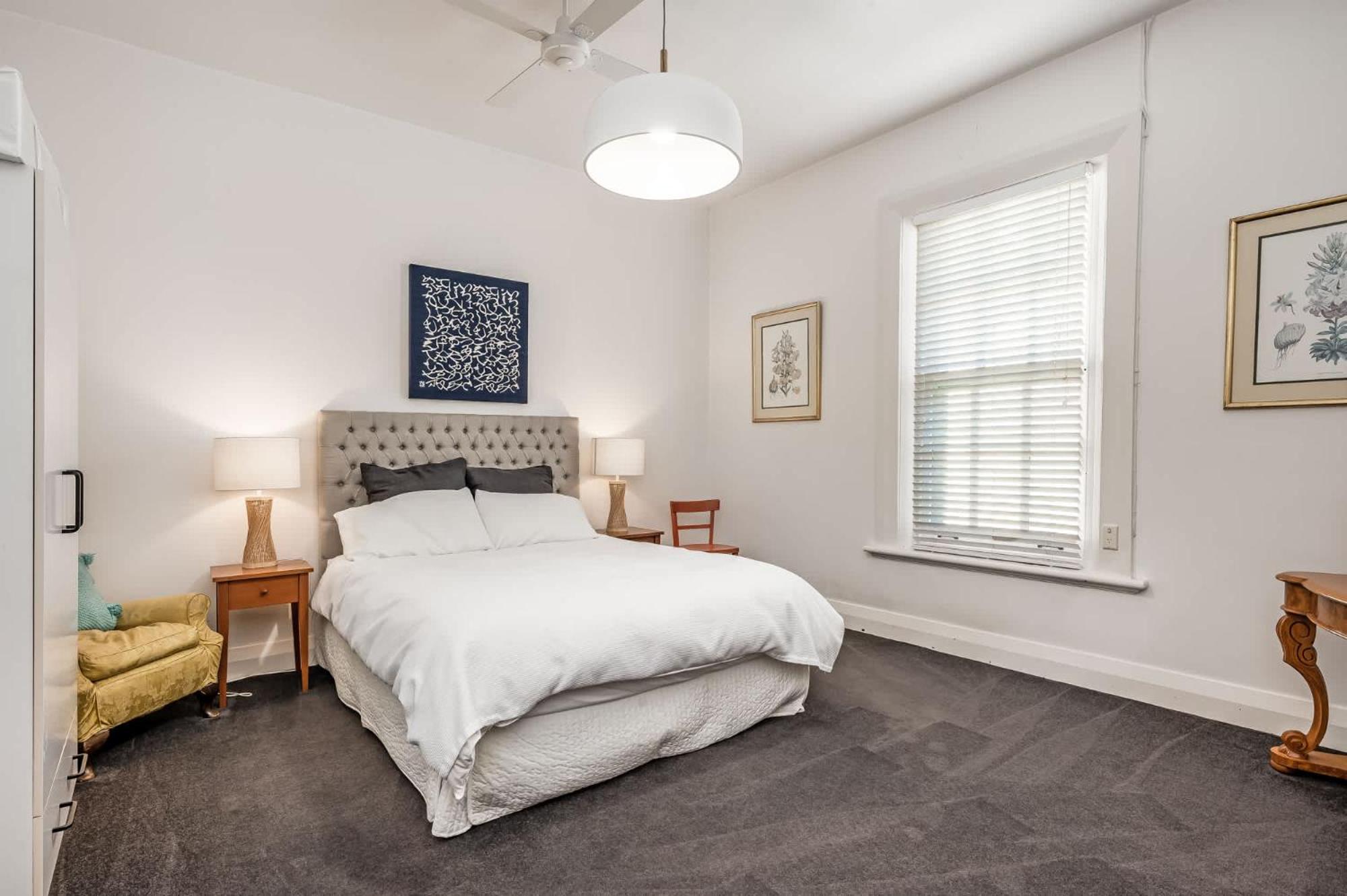 The Summer Lodge 32 Esplanade Victor Harbor - Linen Included