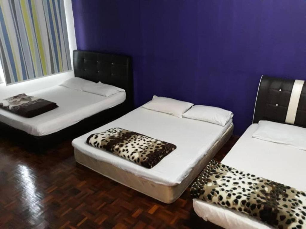 5-BEDROOM FERRINGHI HOUSE with WIFI , NETFLIX , BBQ SET , 5 MINUTES WALK to BEACH photo 7