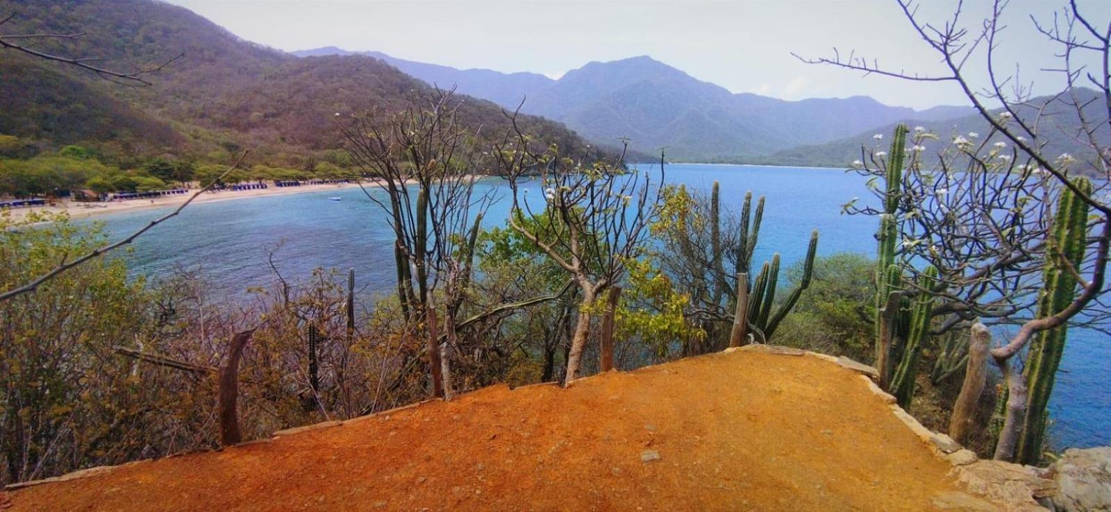 Mirador Playa Cristal Tayrona