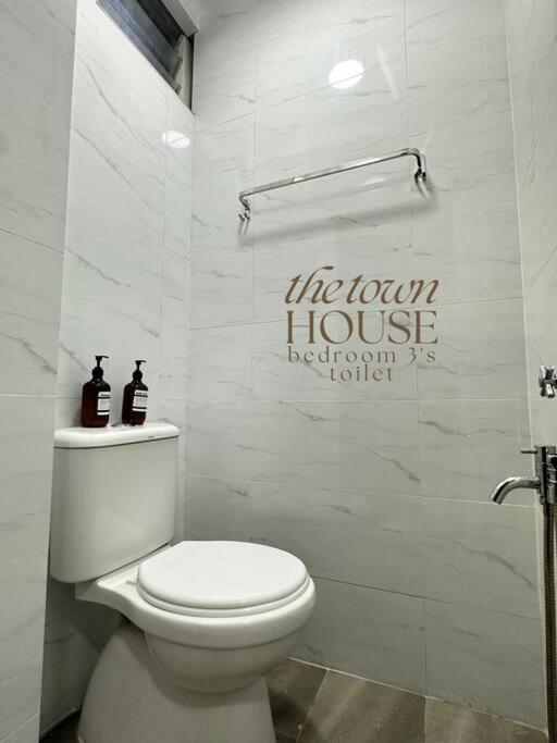 The Town House photo 4