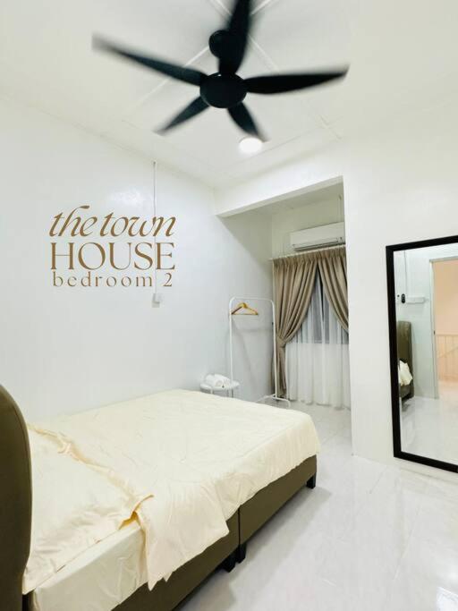 The Town House photo 7