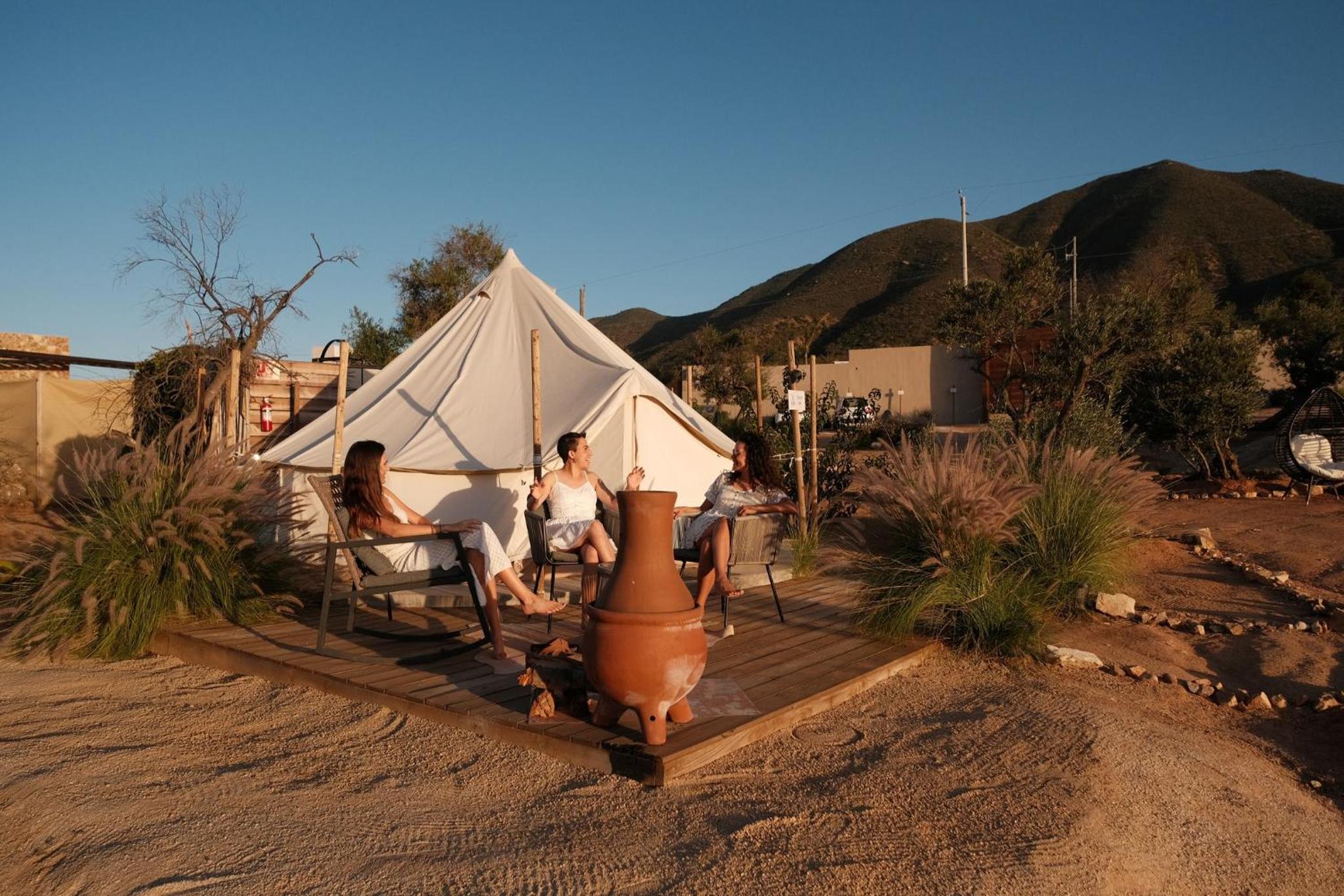 Ensenada Vacations - Glamping Valle de Guadalupe with Private Bathrooms by YUMA Resort - Property Image 10