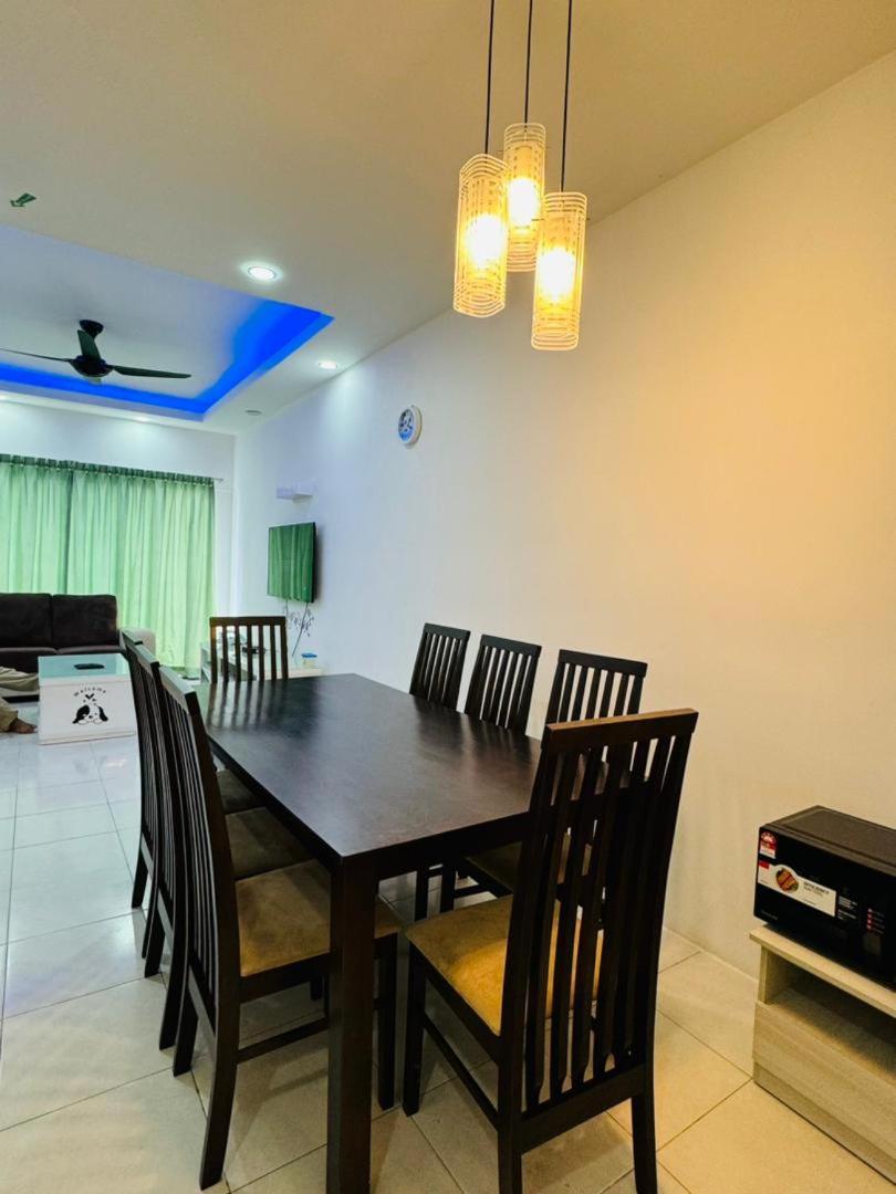 AYAAN DELUXE HOMESTAY FREE WiFi photo 8