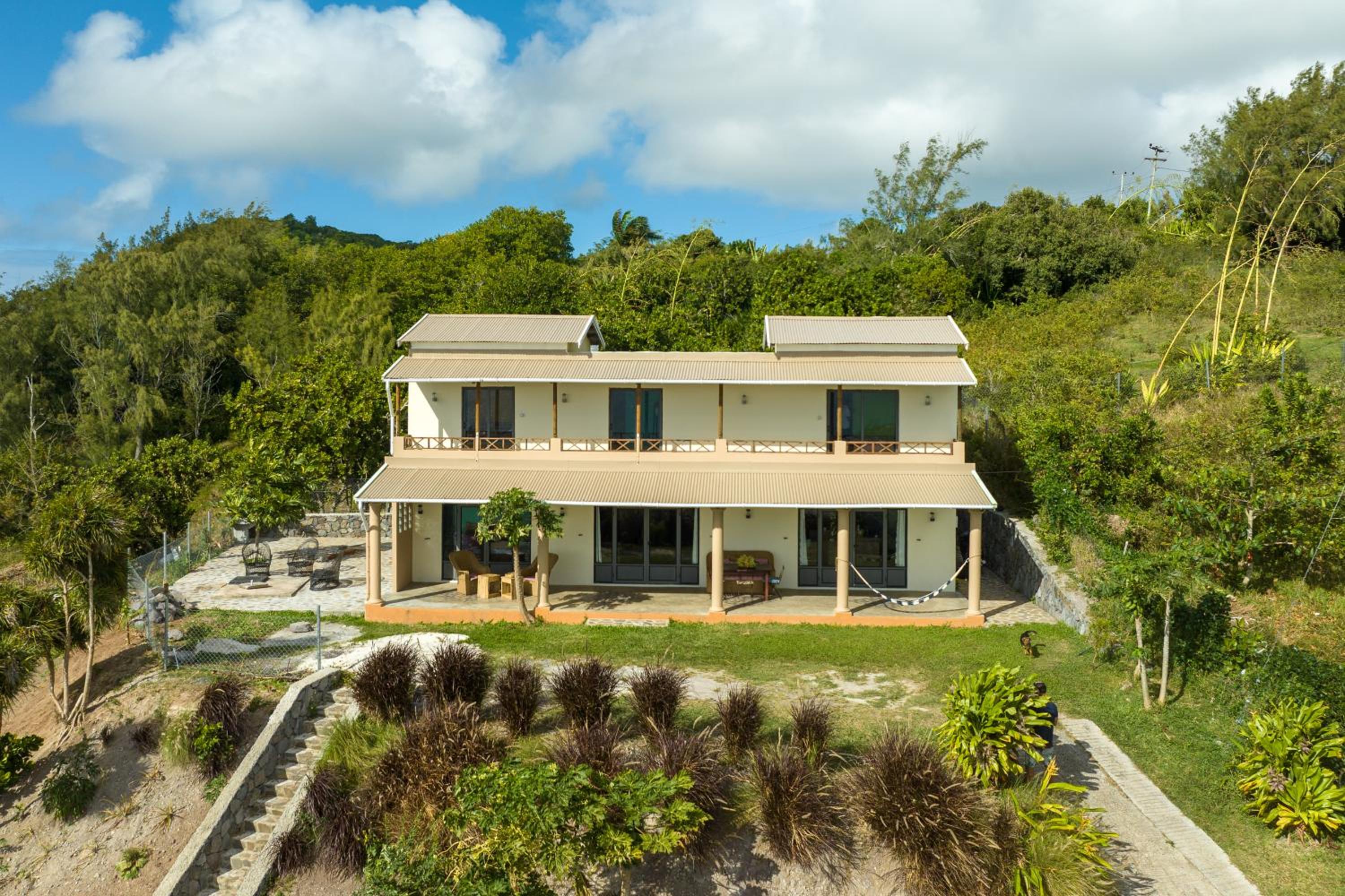 Lakaz Roussette - Large 4BR Villa with King Beds view 3