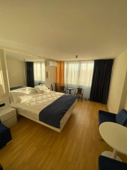 Vip Apartments Orbi 54 view 5