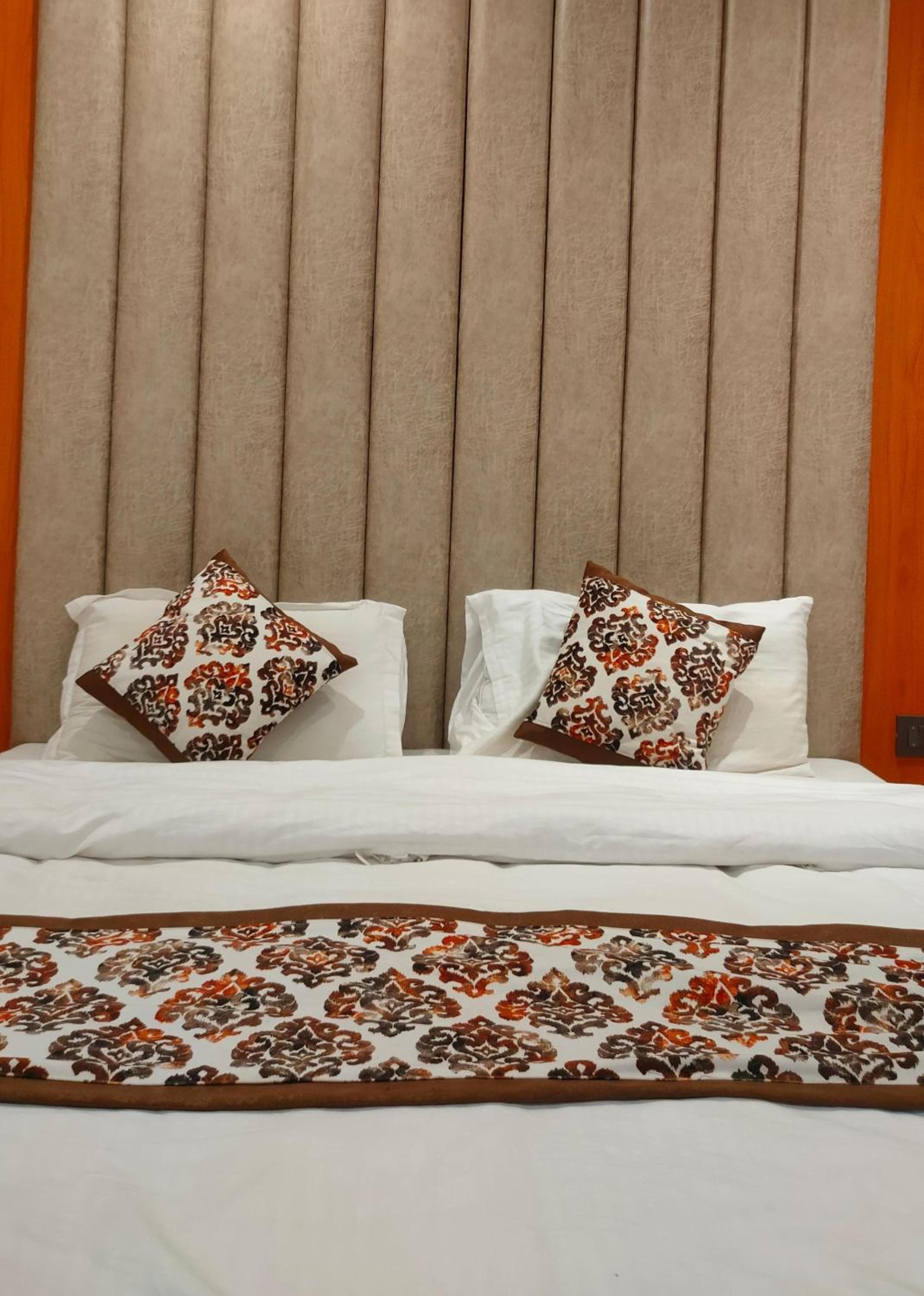 Hotel Devbhoomi, Barkot, photo 10