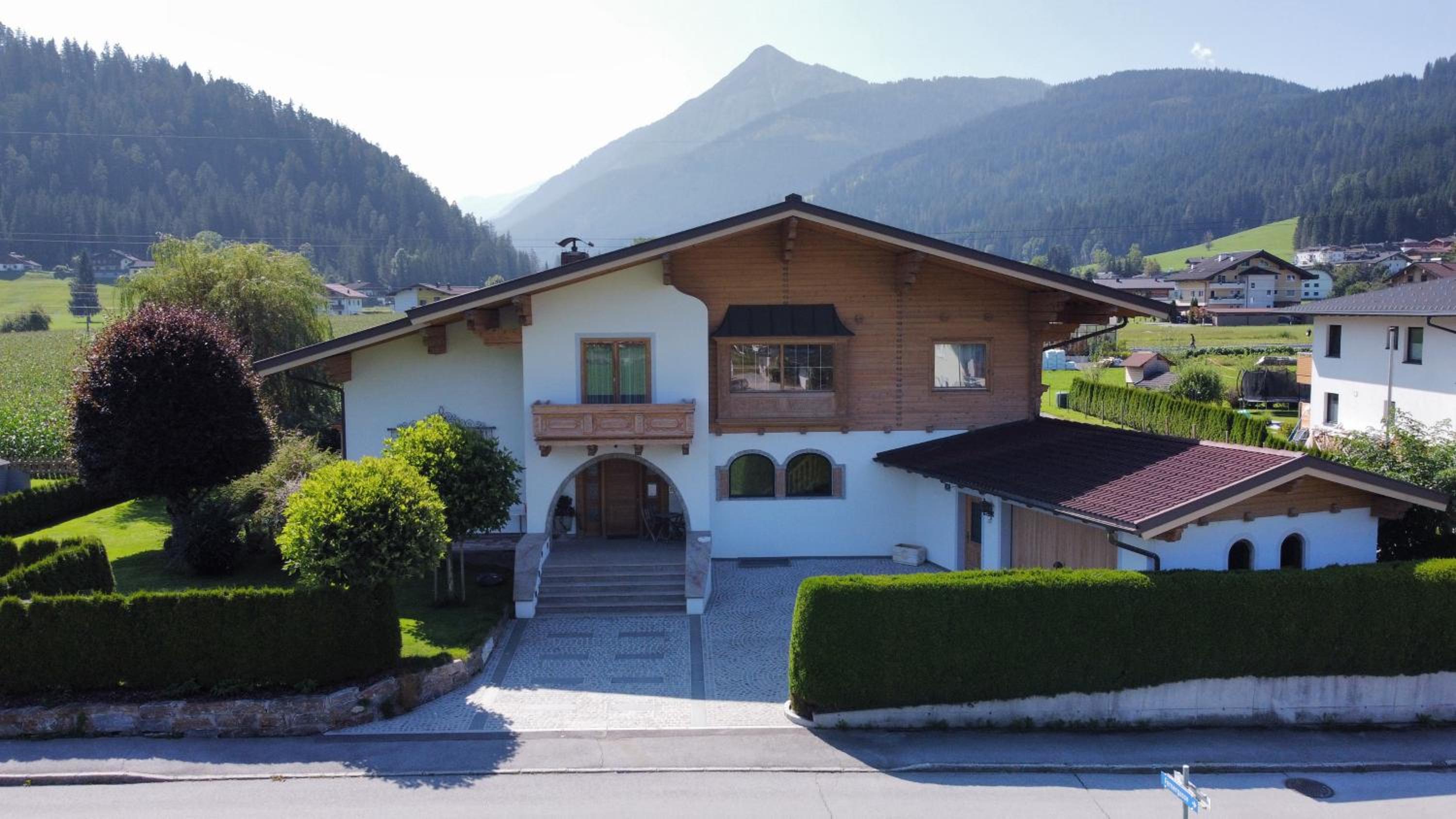 Das Landhaus - Großzügiges Ferienhaus in Altenmarkt