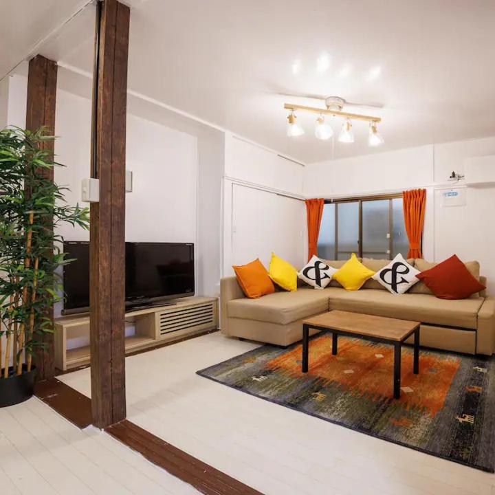 SK House