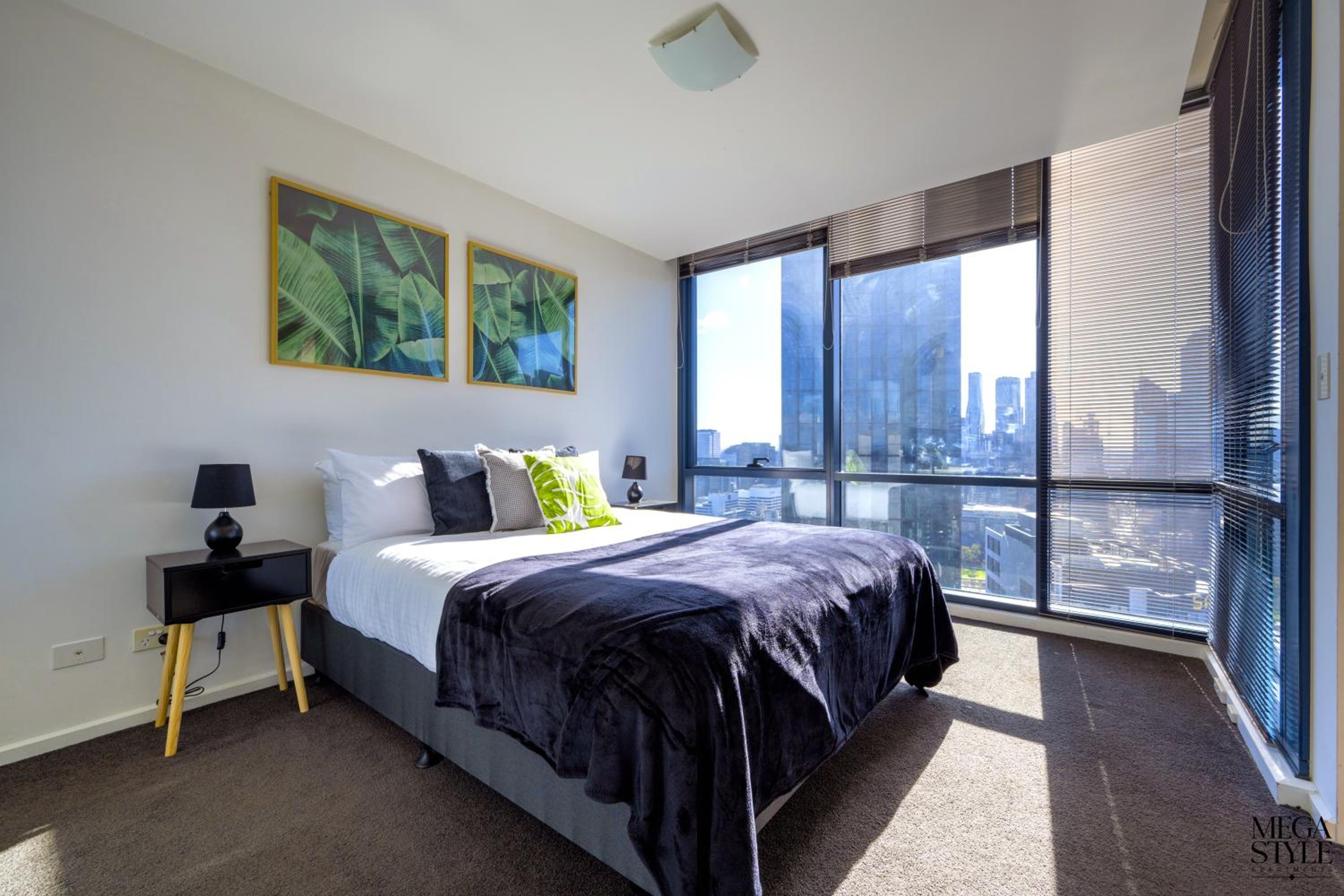 Mega Style Apartments Mainpoint