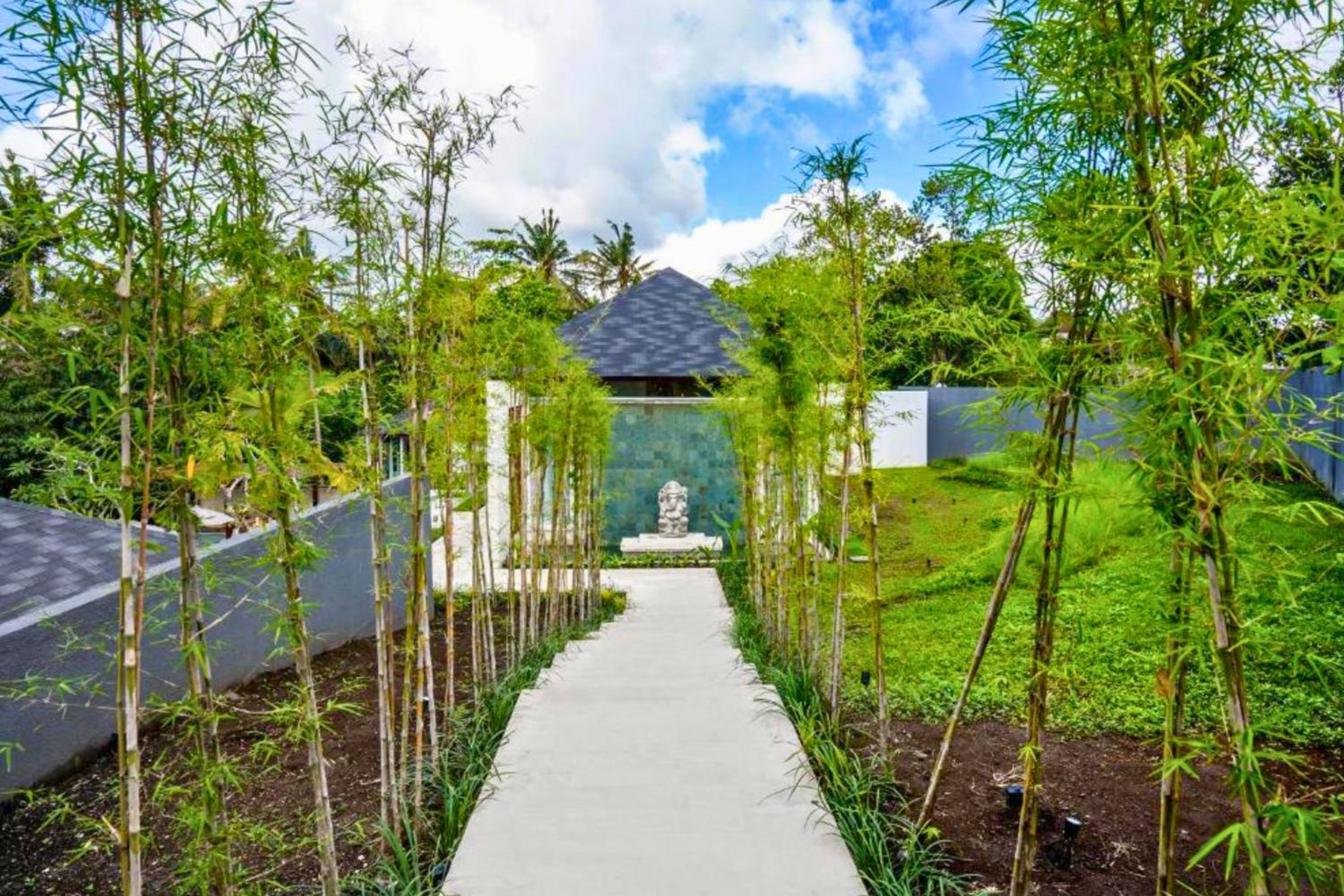 Bharani 5 BR Private Pool Villa ZN208