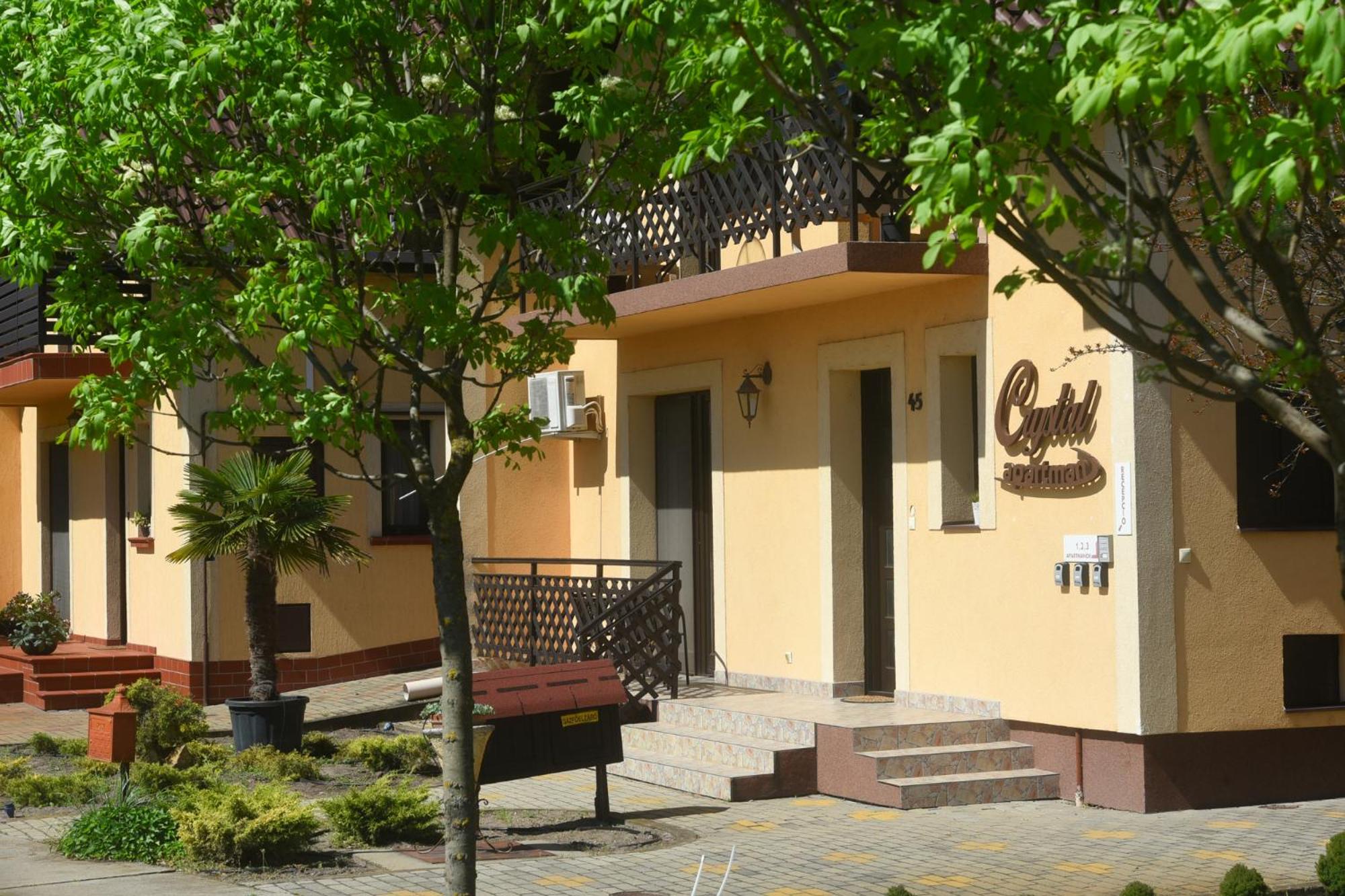 Crystal Apartman view 5