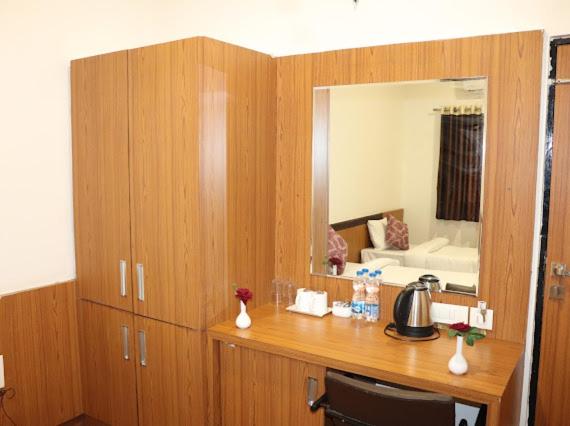 Hotel Kailas Residency (Managed by Knight Hotels & Restaurants view 3
