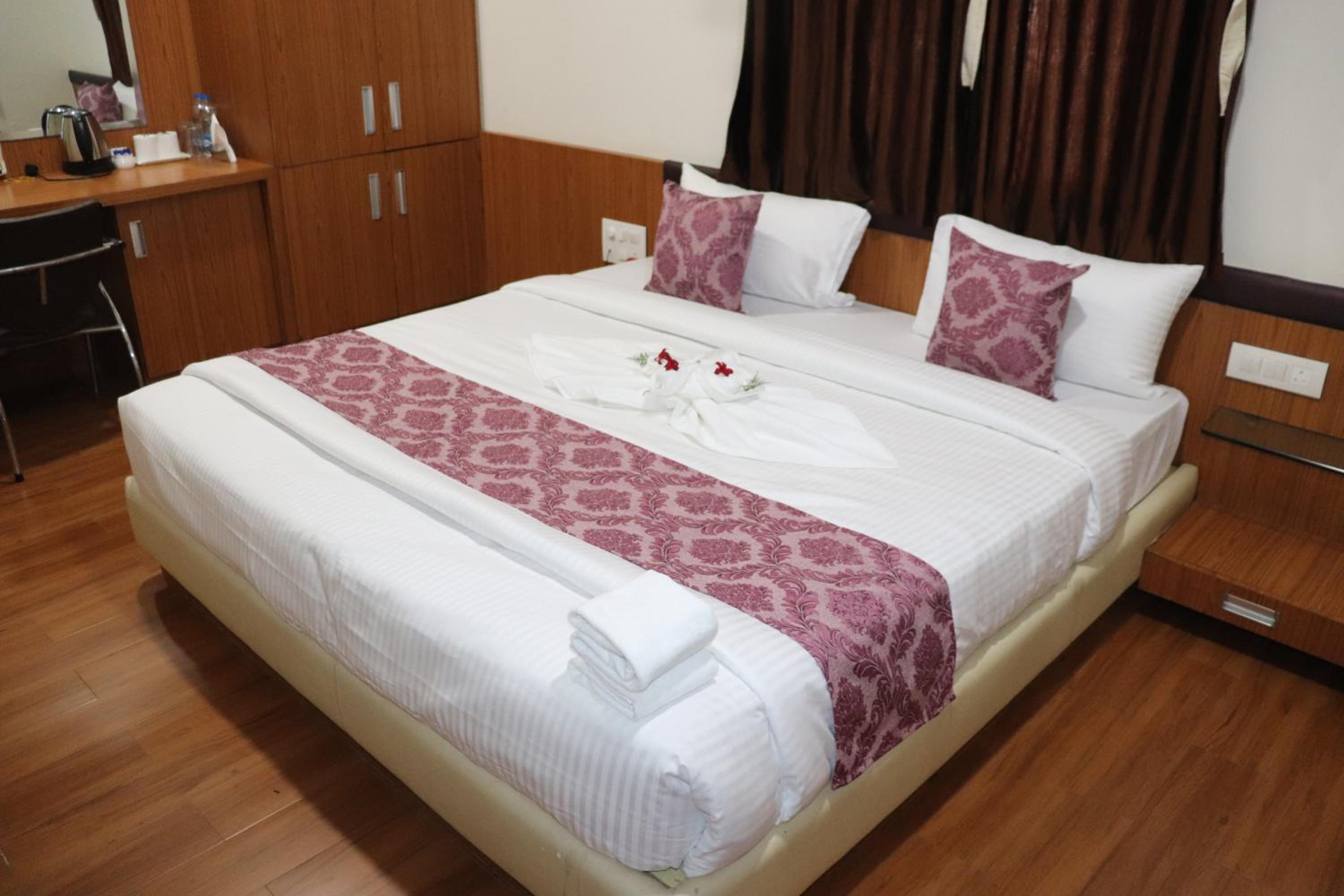 Hotel Kailas Residency (Managed by Knight Hotels & Restaurants view 2