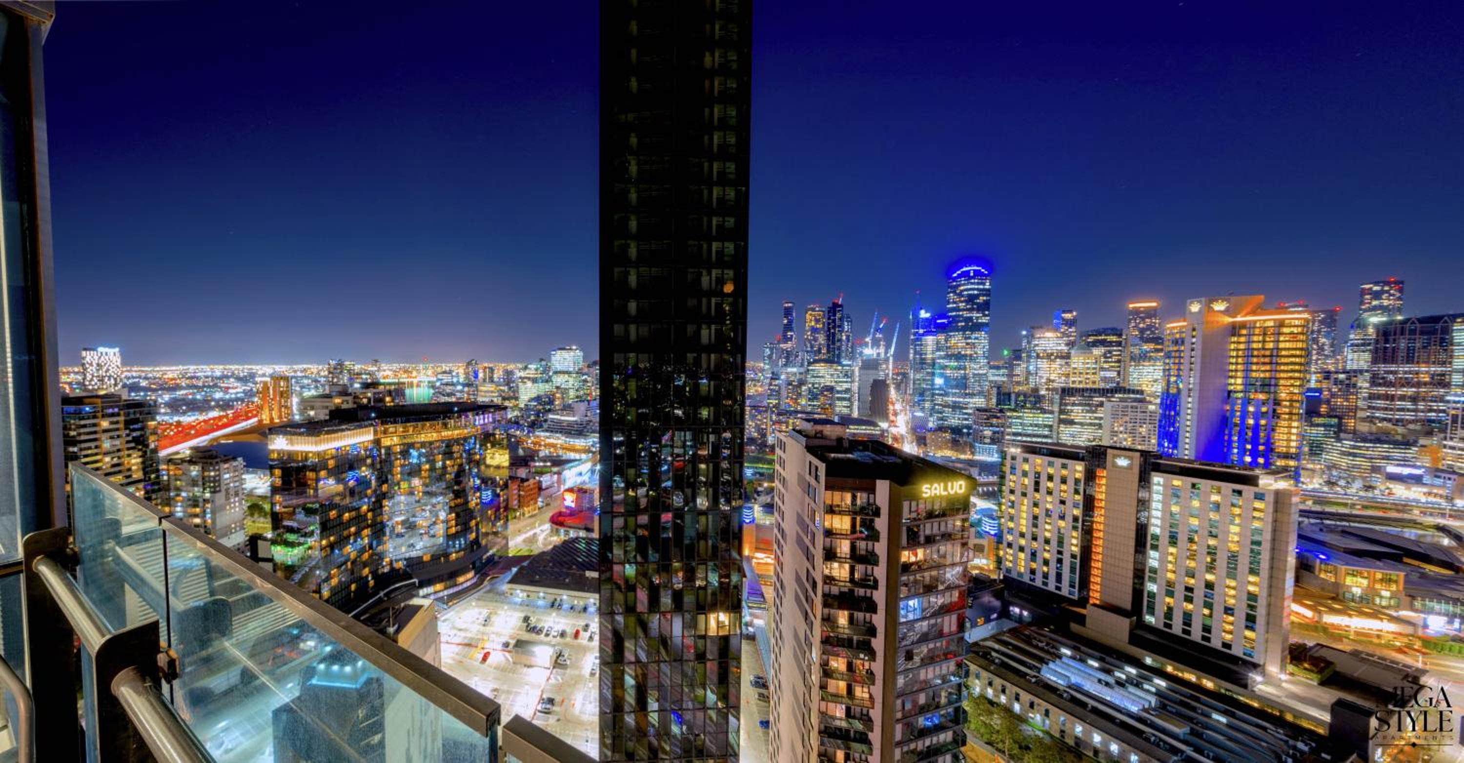 Mega Style Apartments Mainpoint