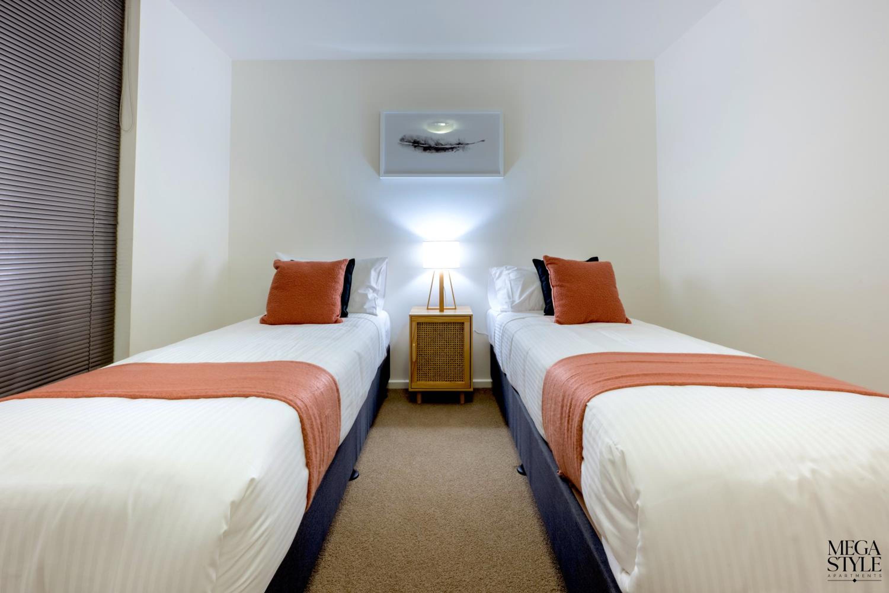 Mega Style Apartments Mainpoint