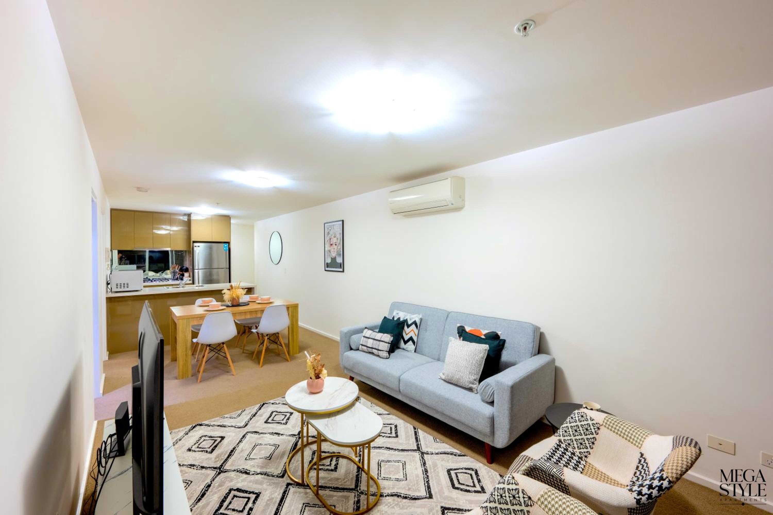 Mega Style Apartments Mainpoint