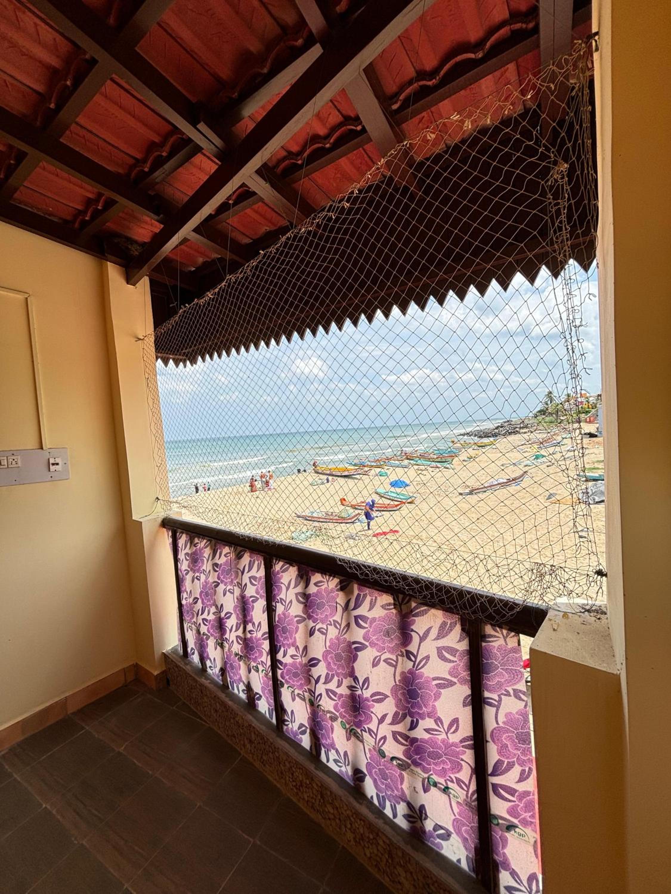 Villa Loki Seaview Guest House view 5