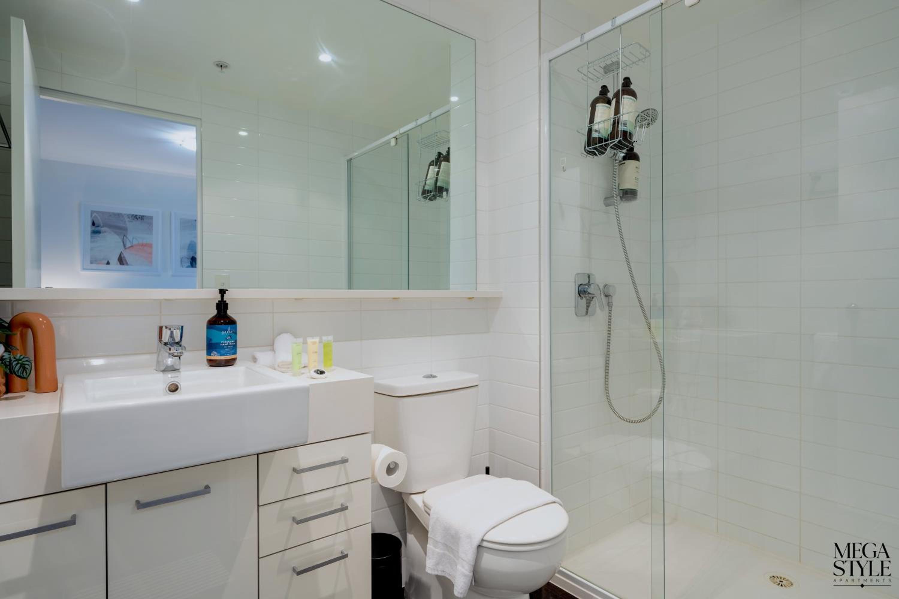 Mega Style Apartments Mainpoint