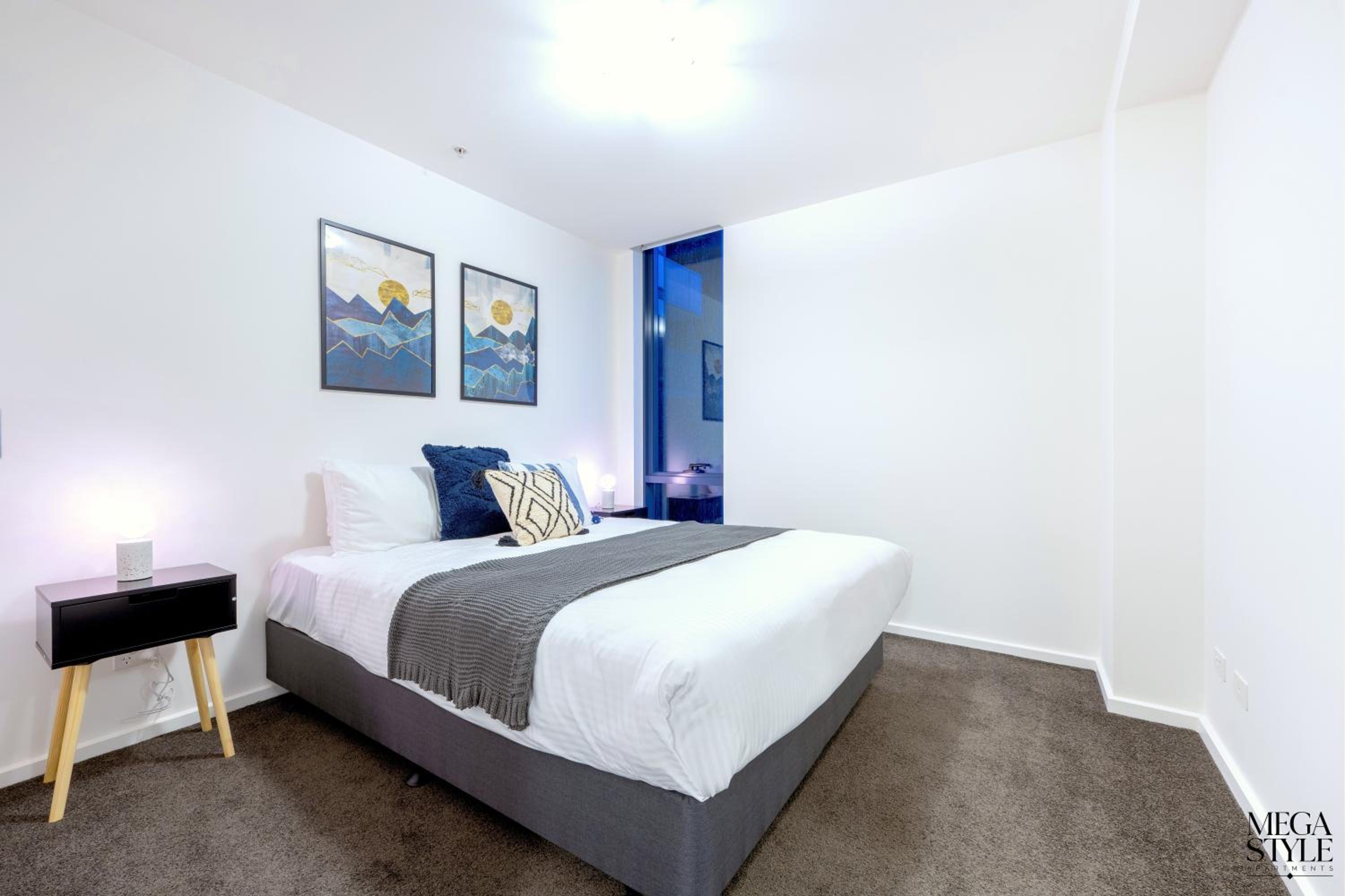 Mega Style Apartments Mainpoint