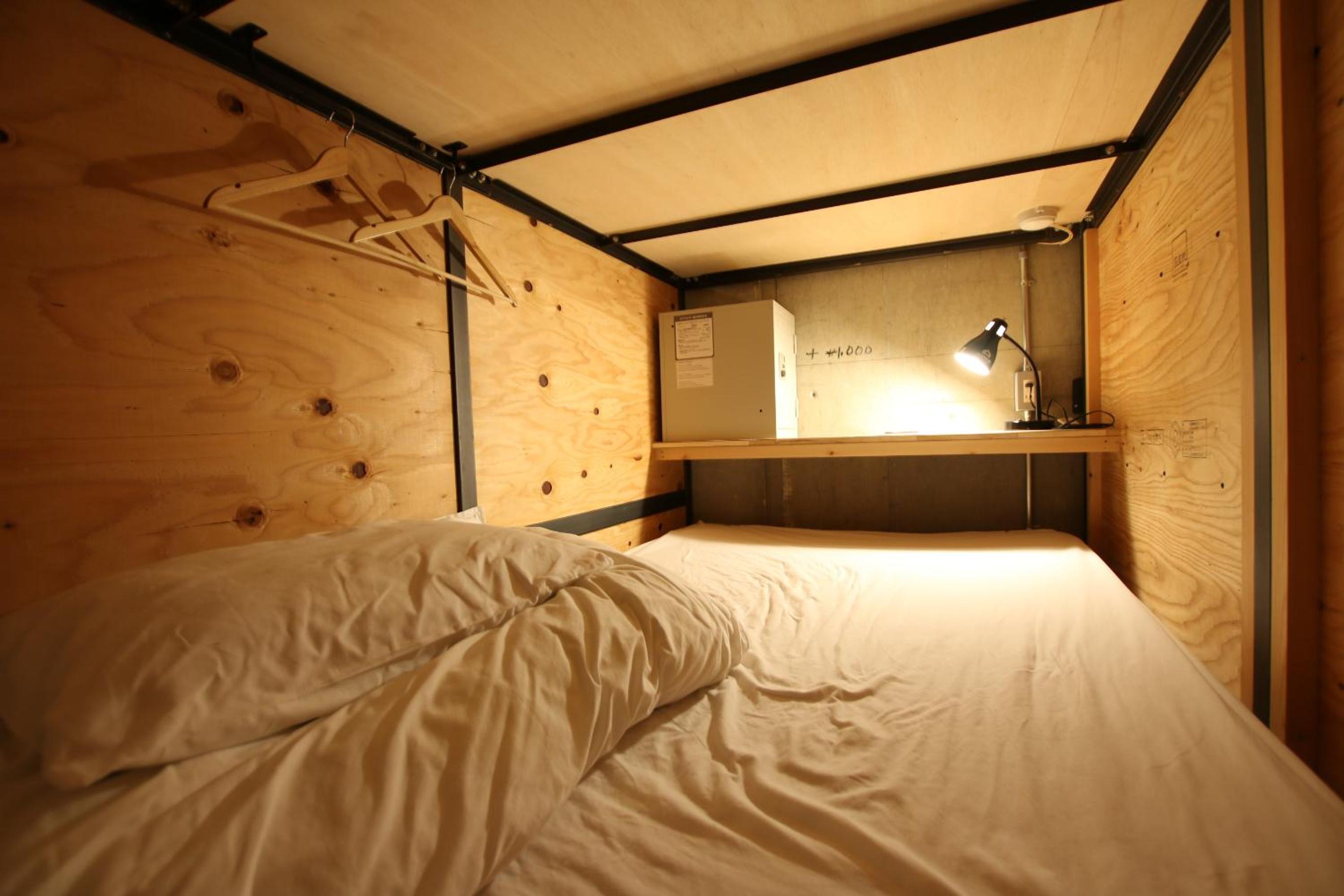 365BASE outdoor hostel