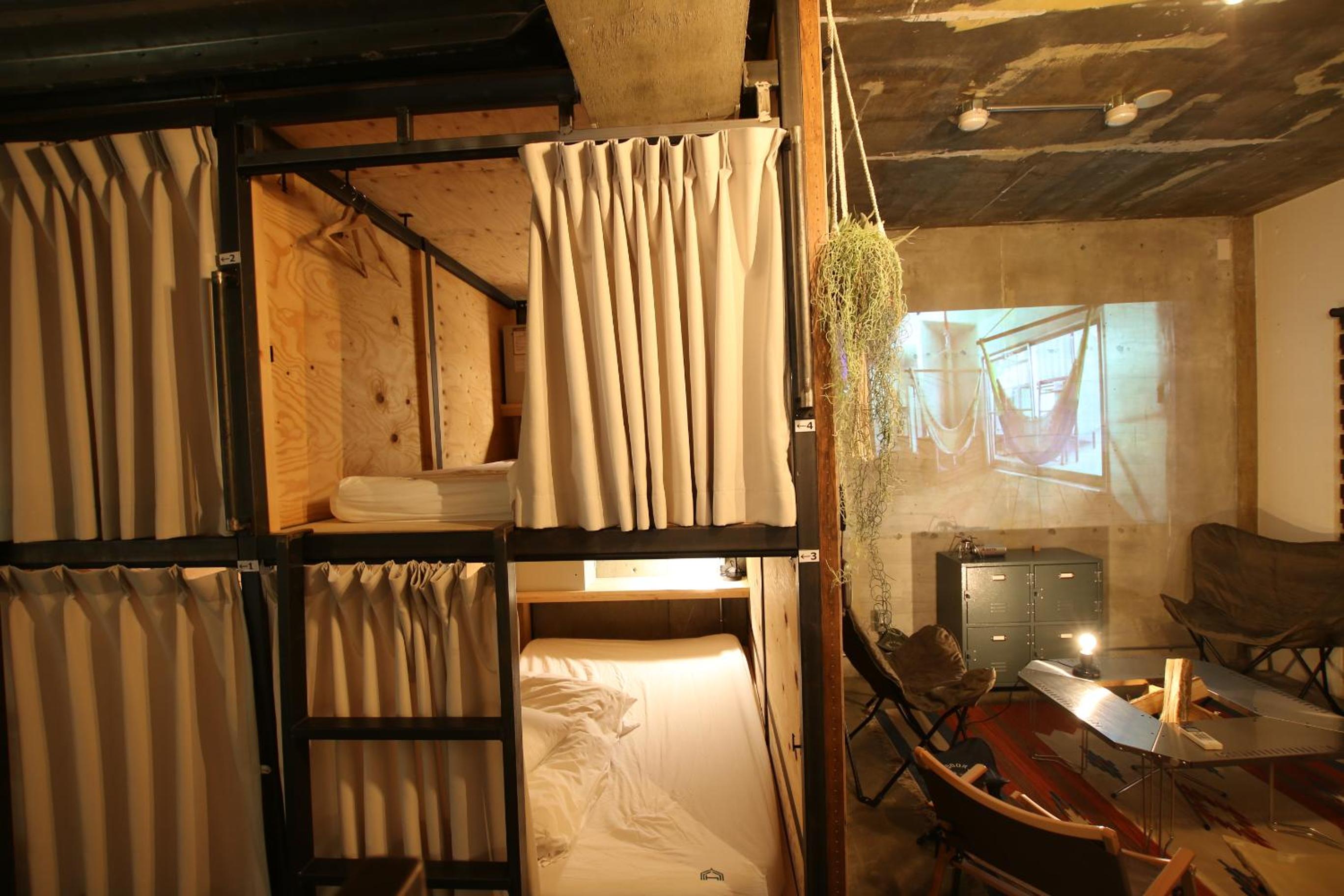 365BASE outdoor hostel