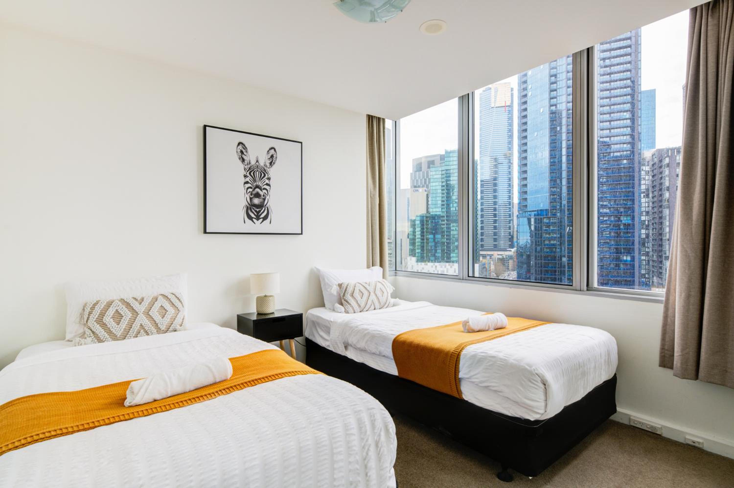 Mega Style Apartments Mainpoint