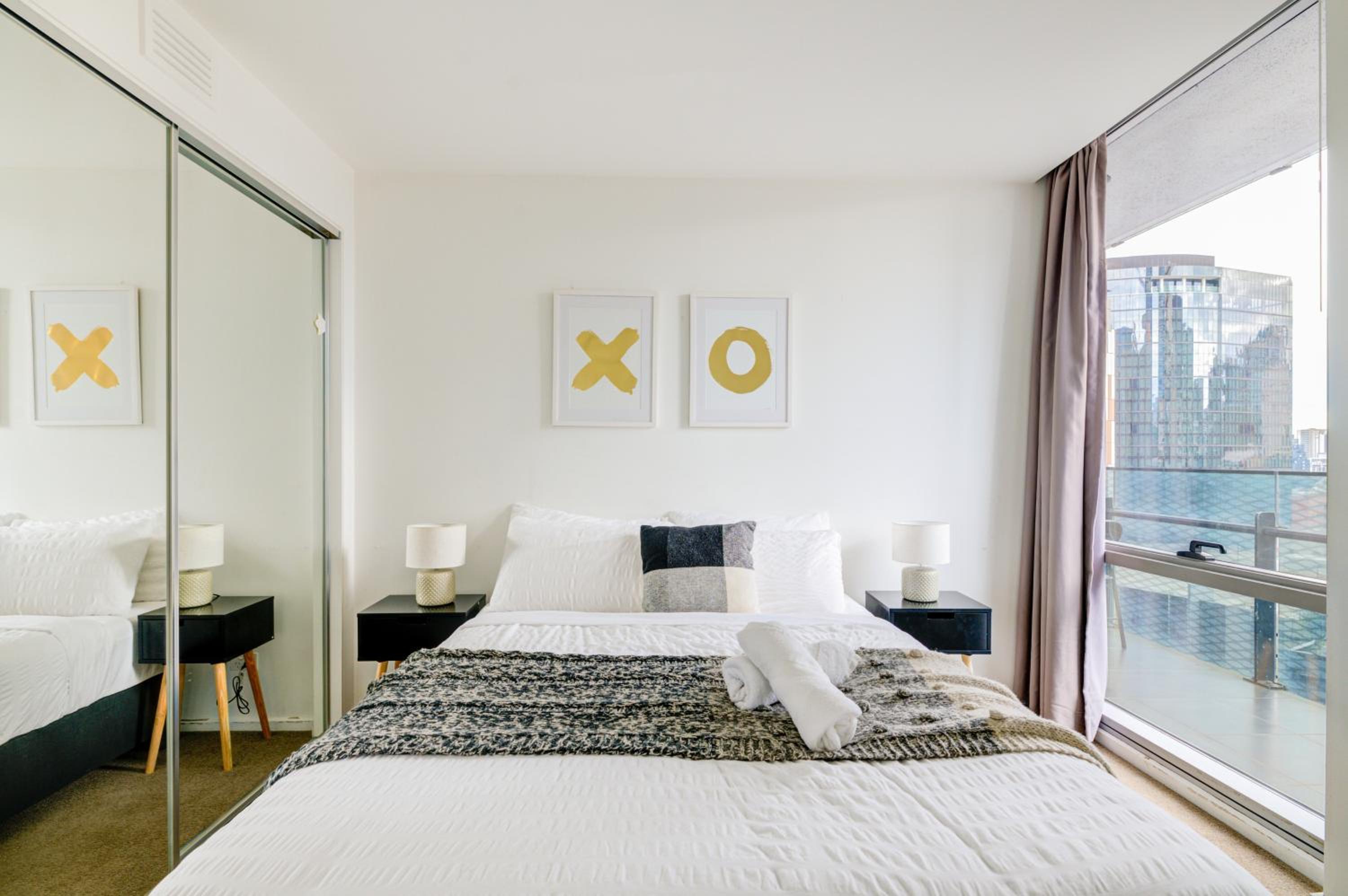 Mega Style Apartments Mainpoint