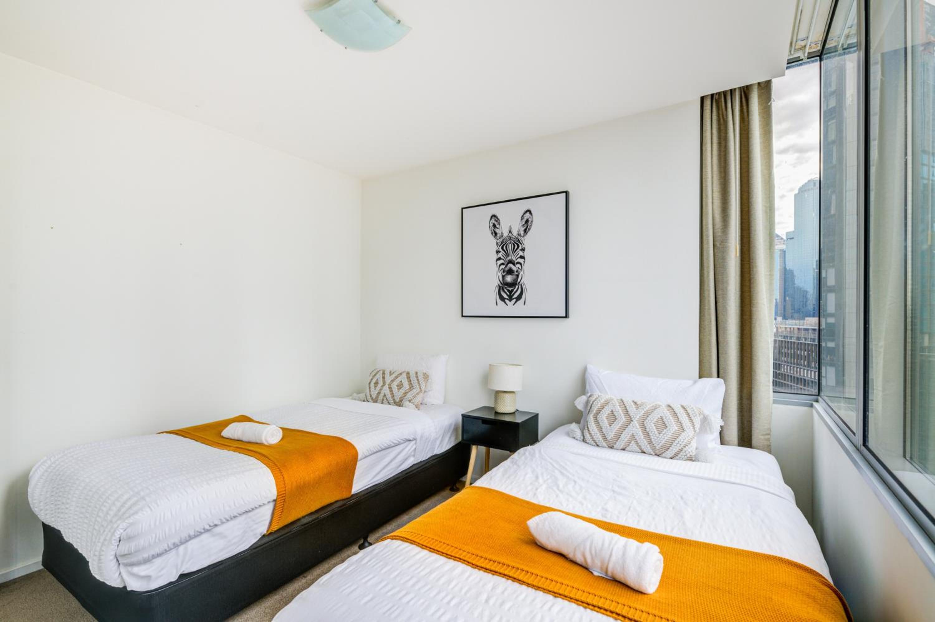 Mega Style Apartments Mainpoint