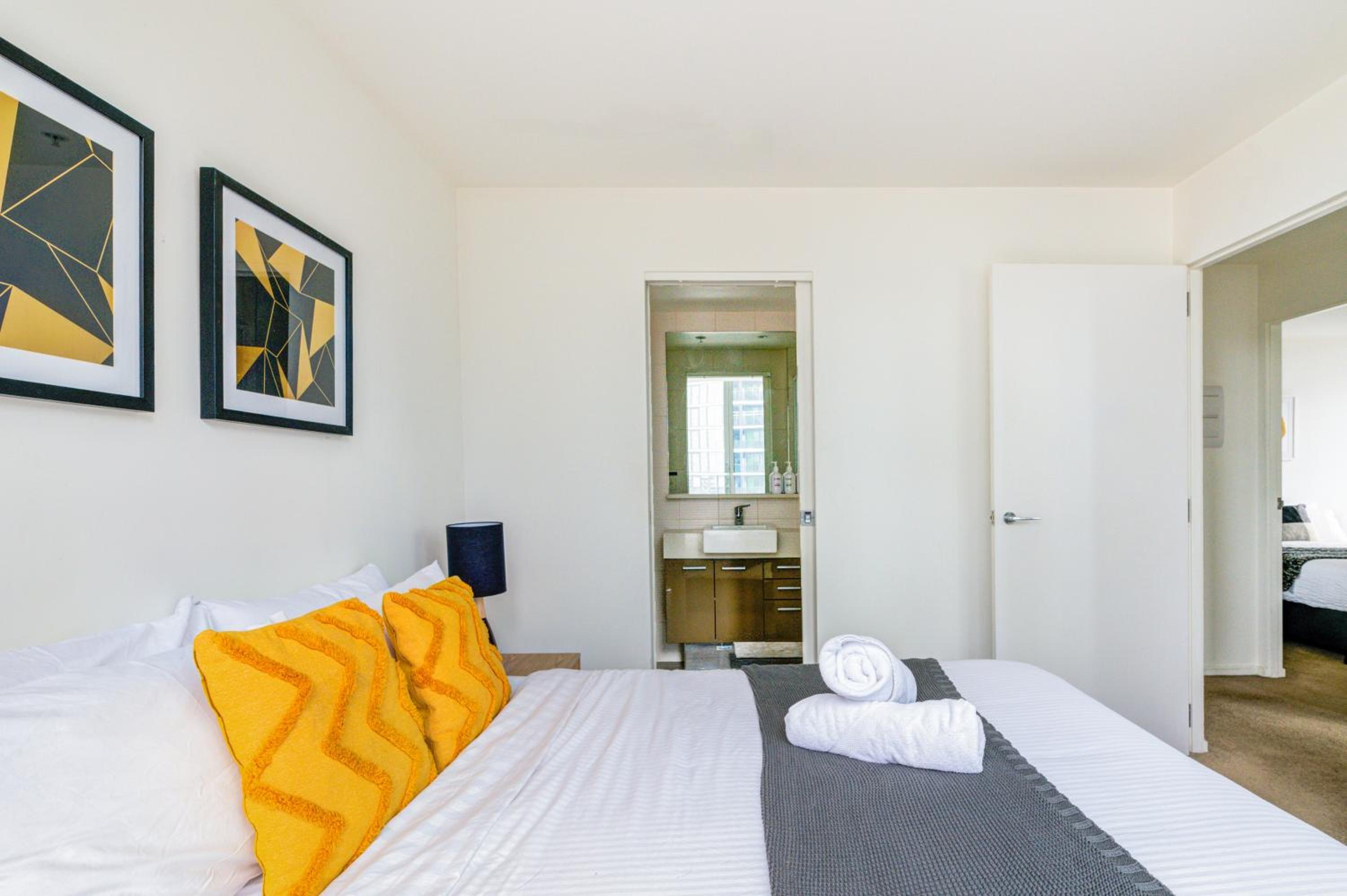 Mega Style Apartments Mainpoint