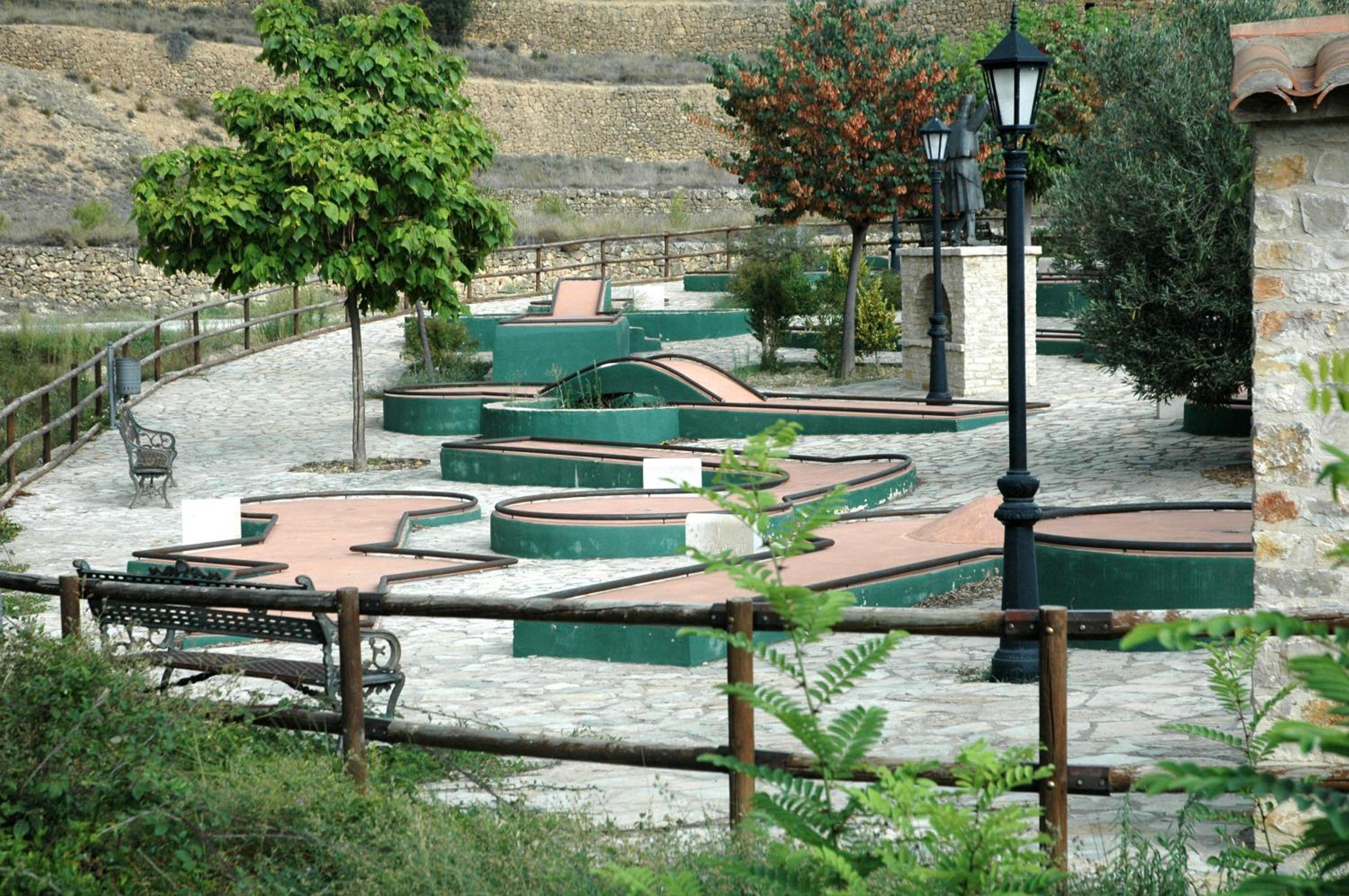 activities & amenities