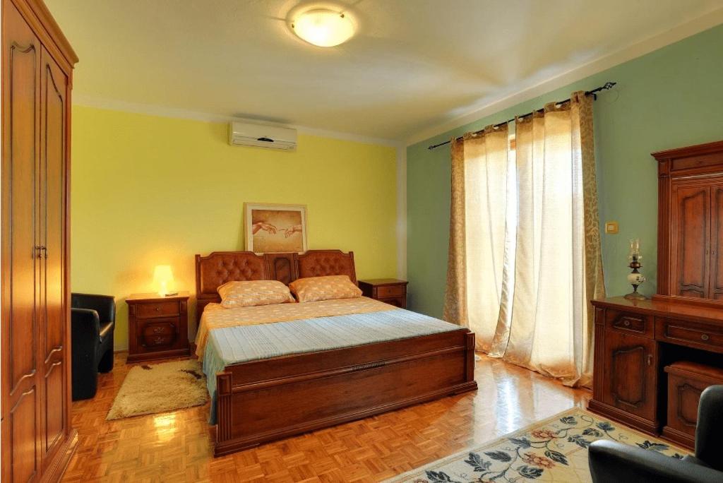 Villa Pula