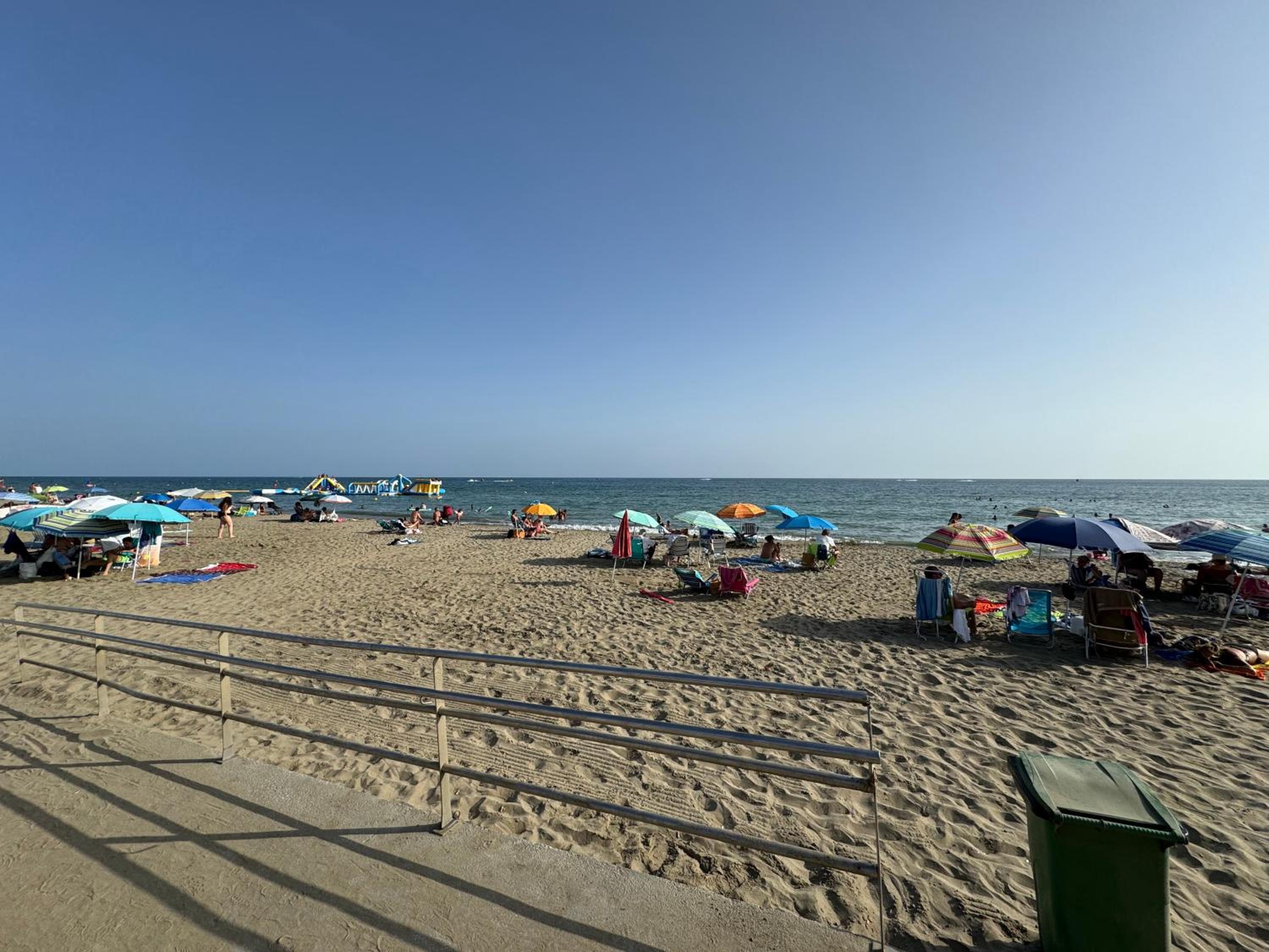 Beachfront Apartment Elviria
