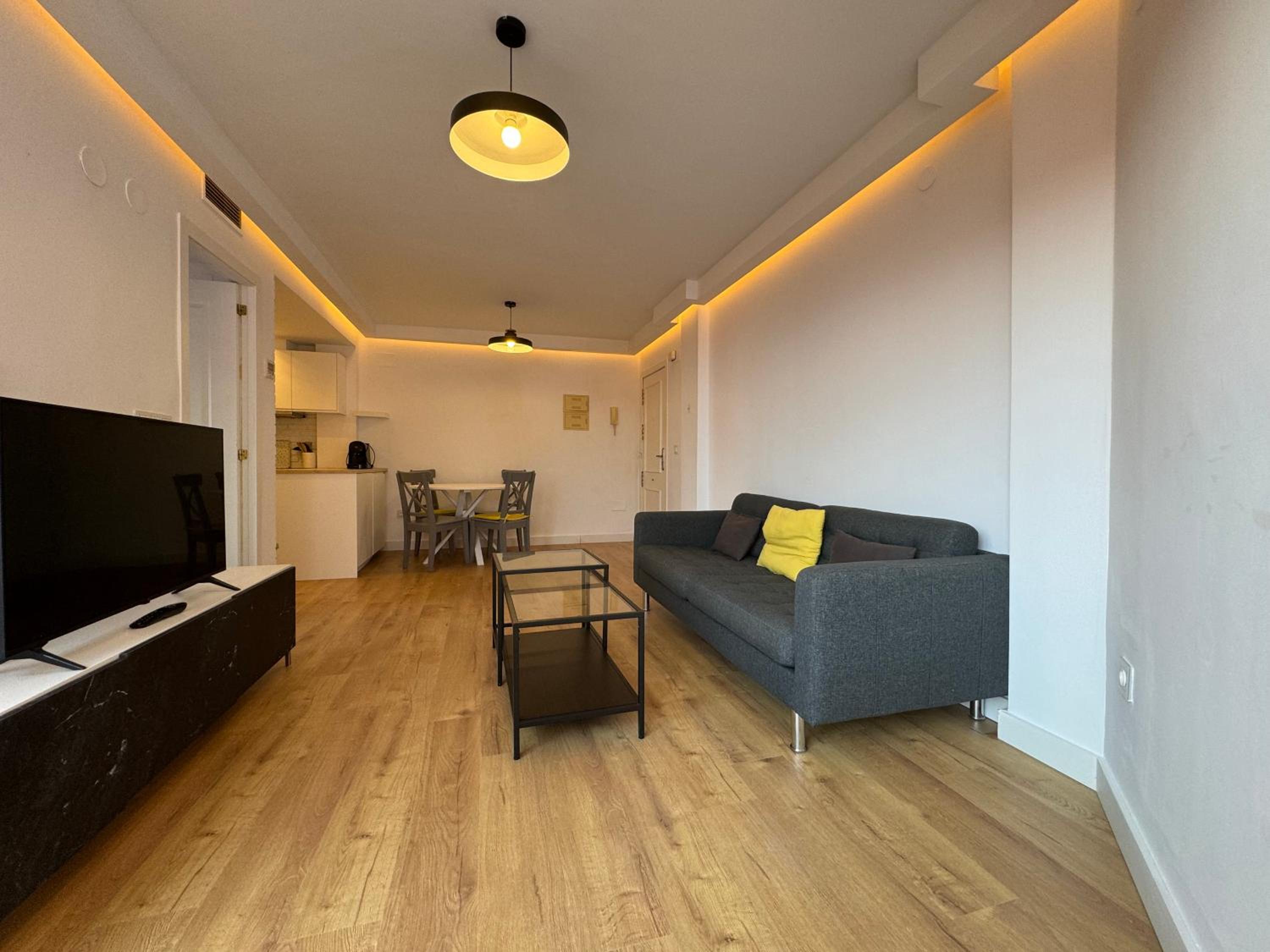 Beachfront Apartment Elviria