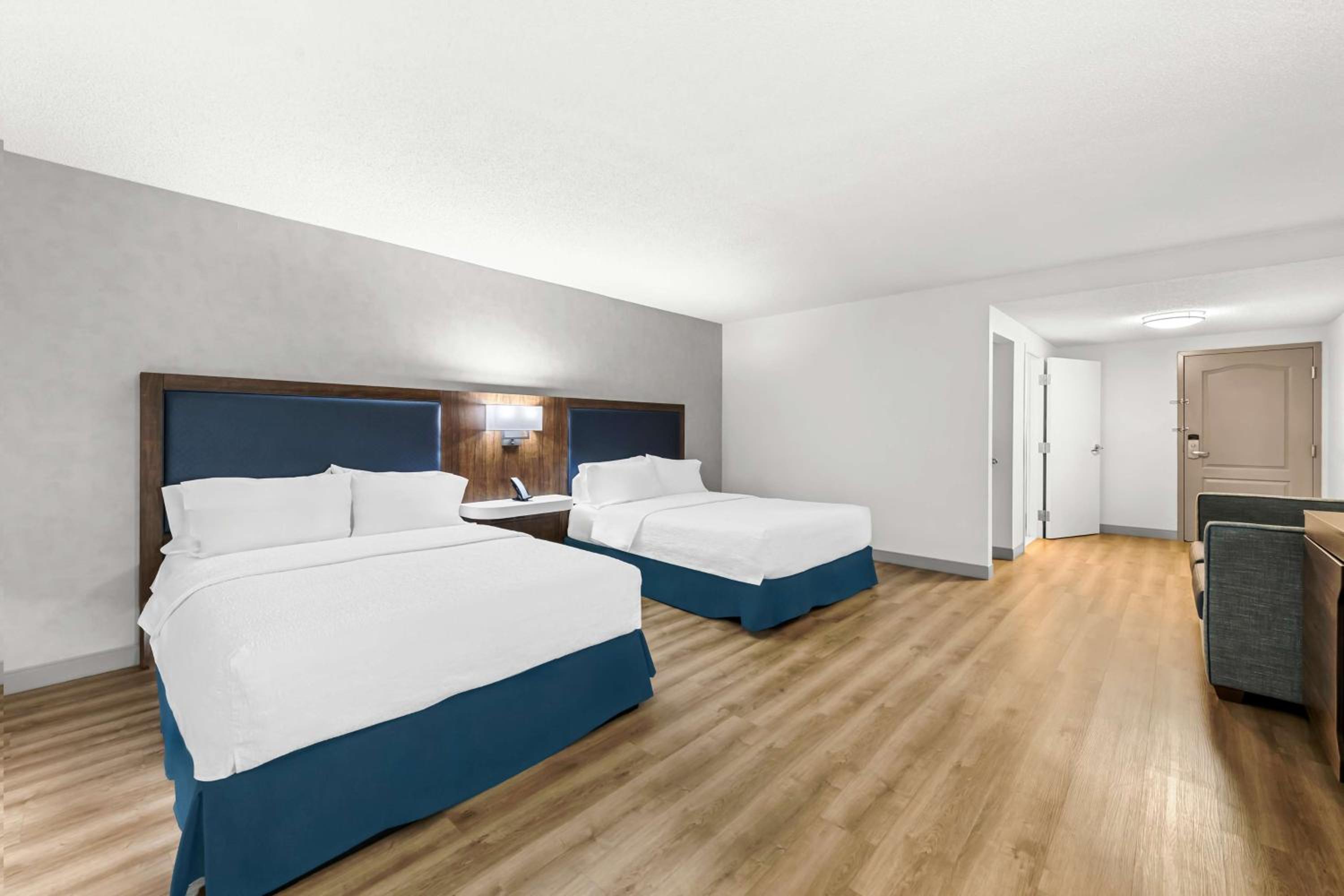 Chattanooga Vacations - Hampton Inn Chattanooga-North - Property Image 20