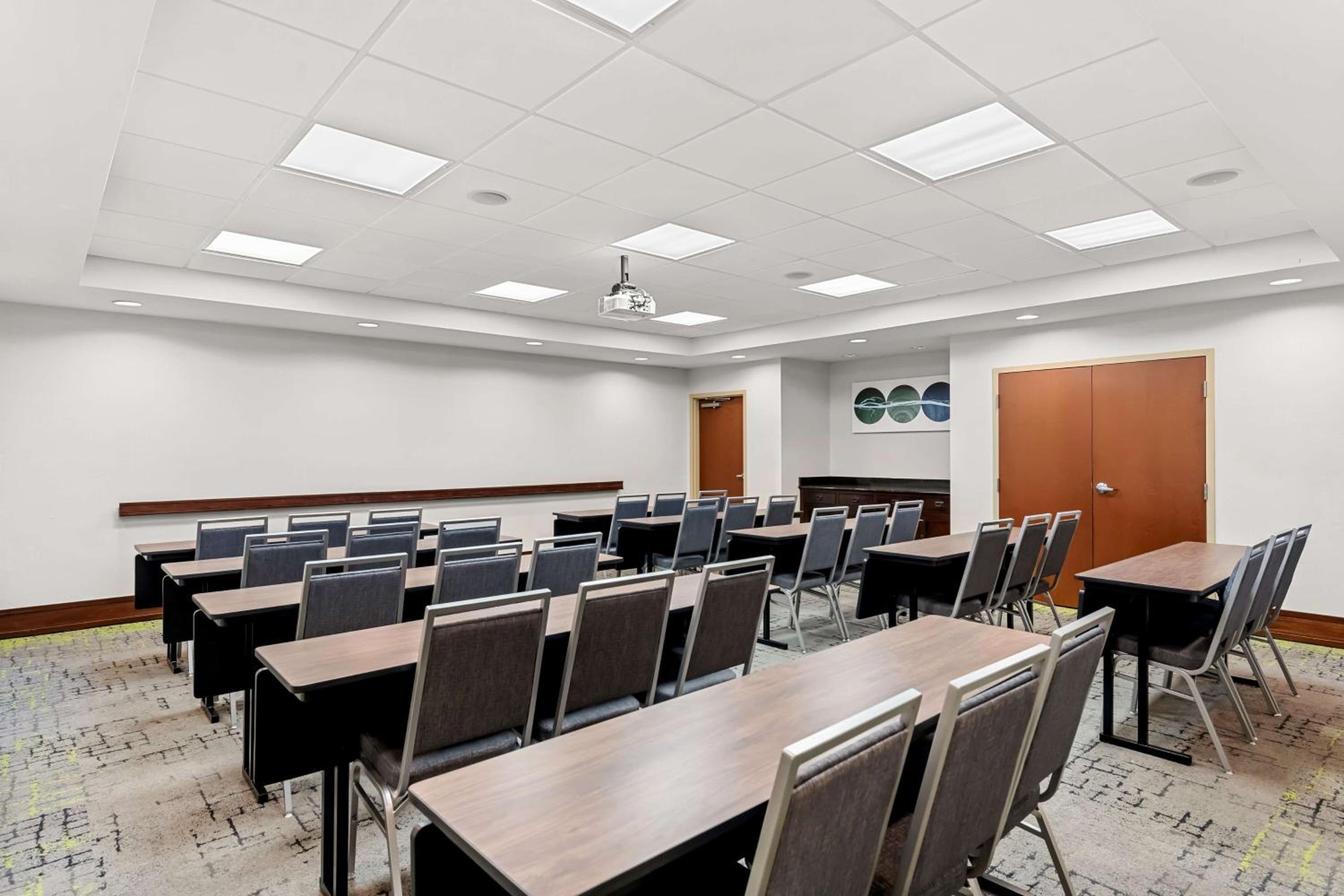 Chattanooga Vacations - Hampton Inn Chattanooga-North - Property Image 24