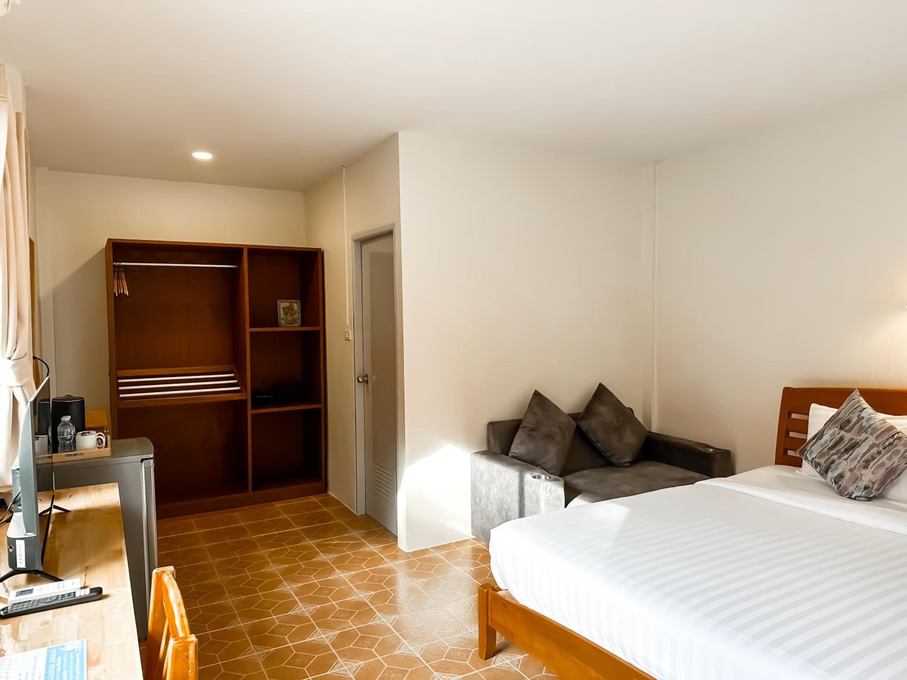 Bounty Resort