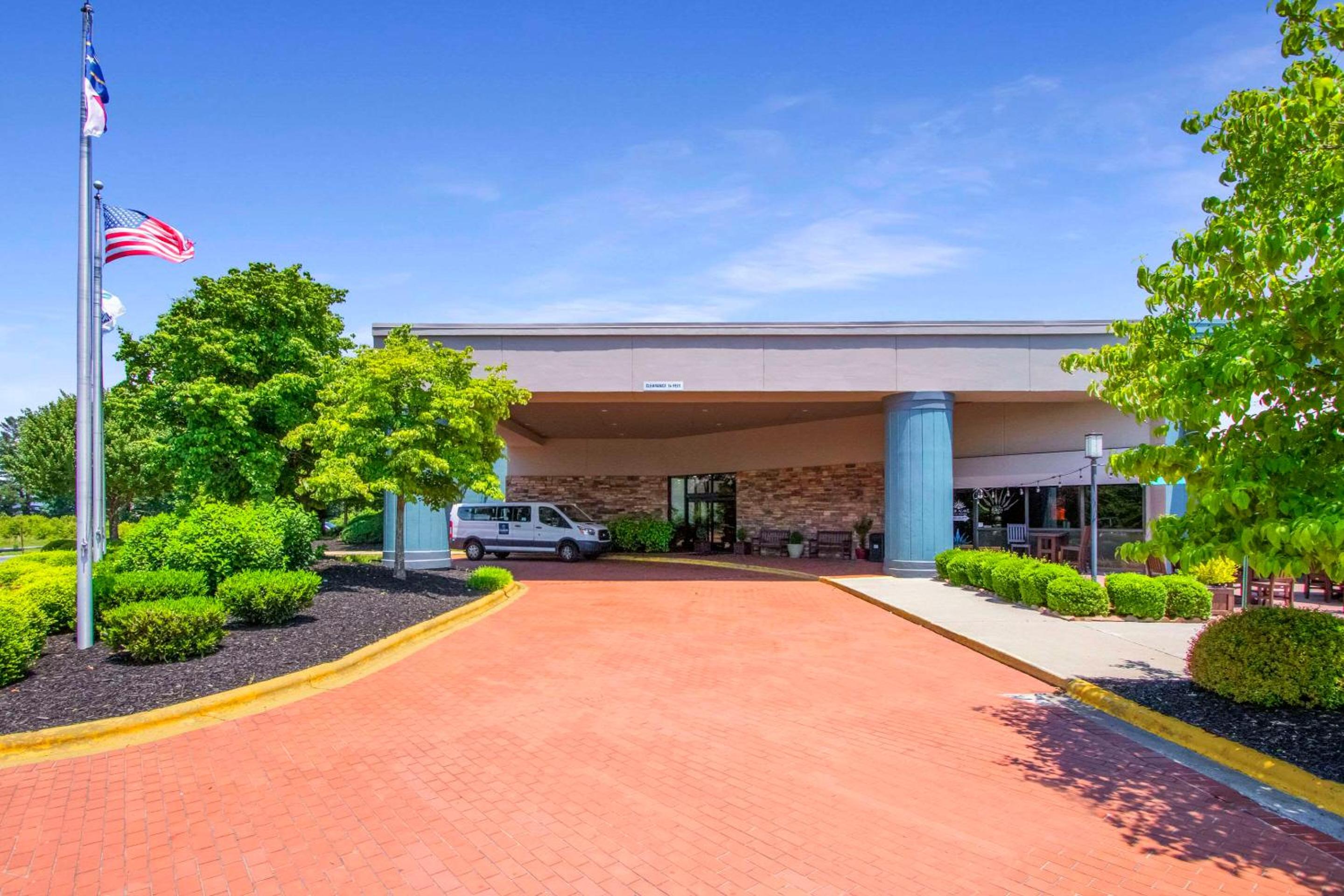 Clarion Inn Asheville Airport