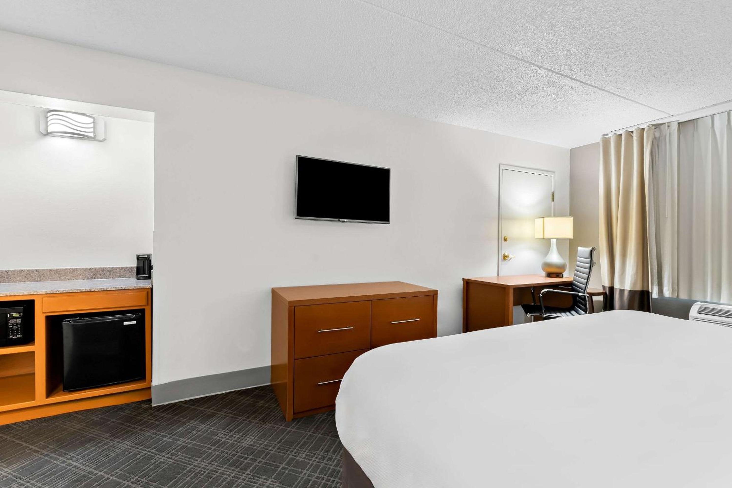 Comfort Inn Suites Nashville Near Tanger Outlets I-24 Antioch - Property Image 51
