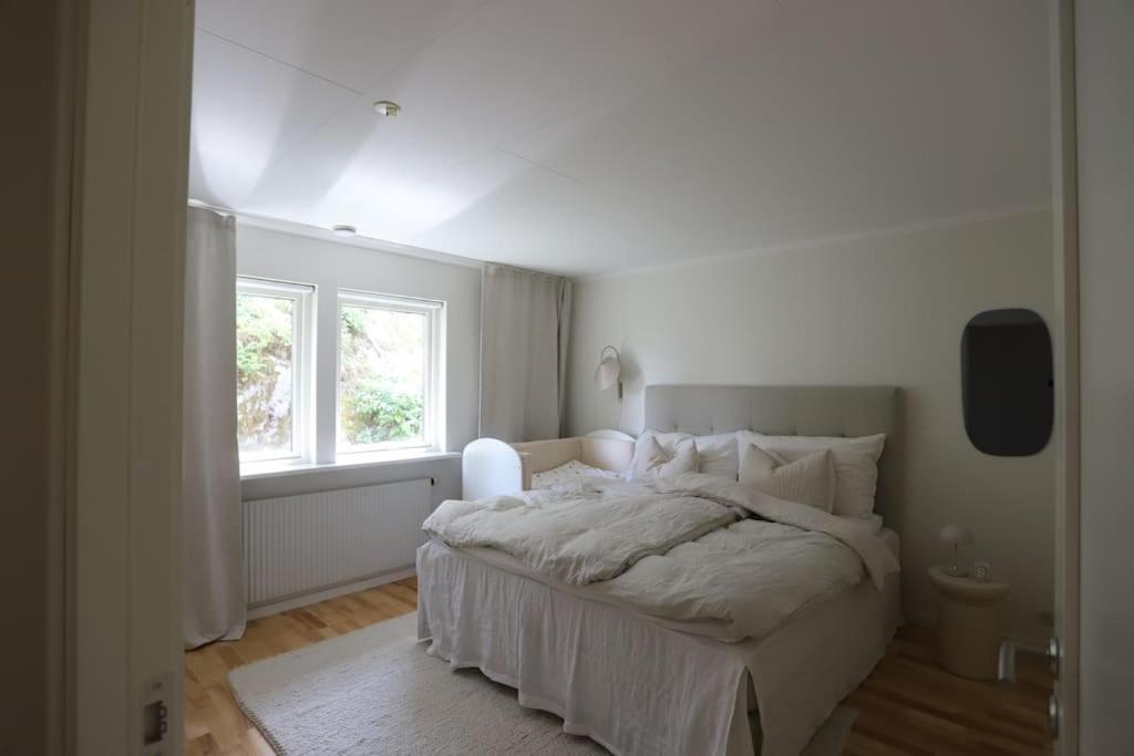 Villa med privat läge nära Elmia view 5