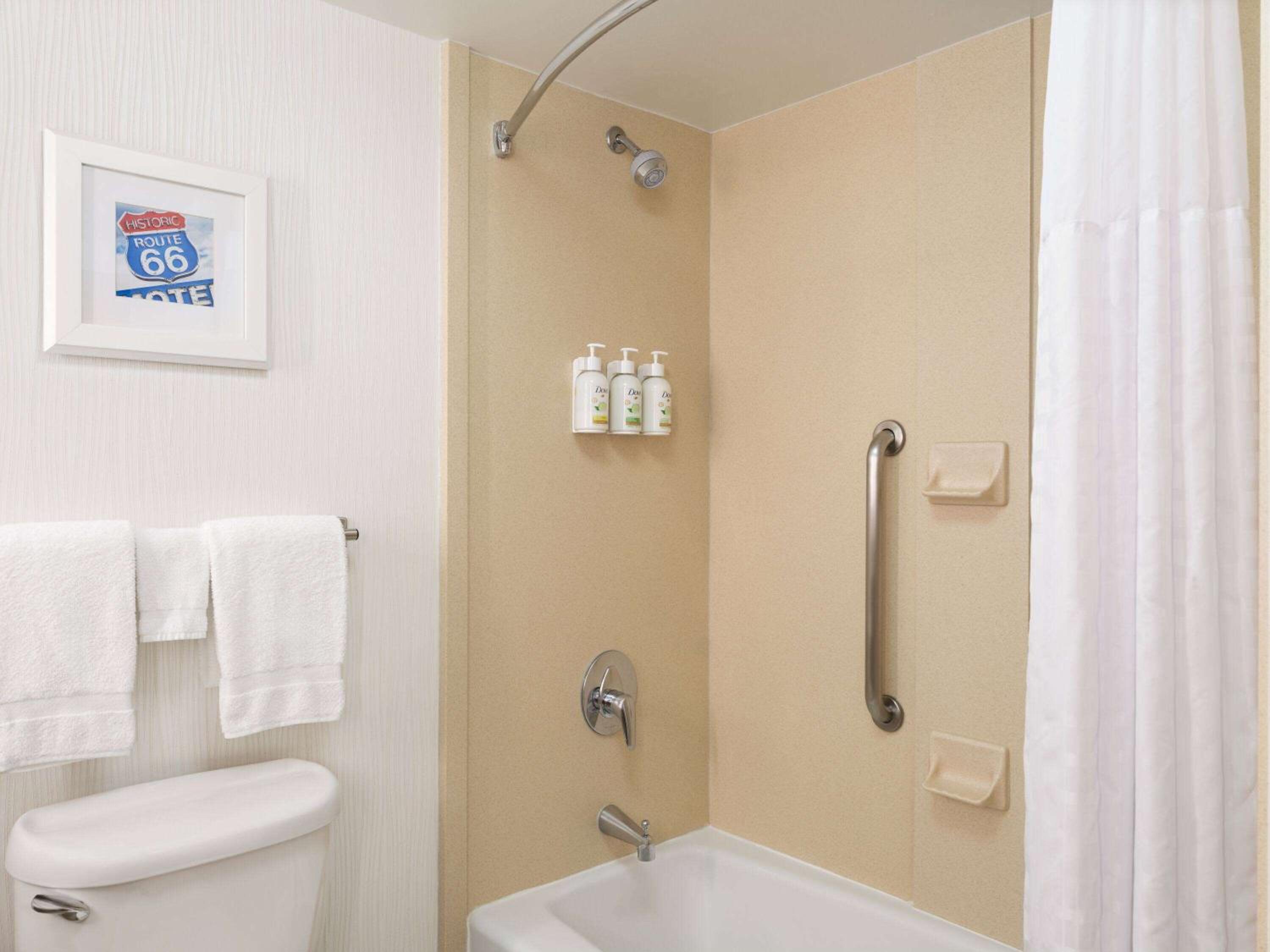 St Louis Vacations - Wingate by Wyndham St Louis Airport - Property Image 1