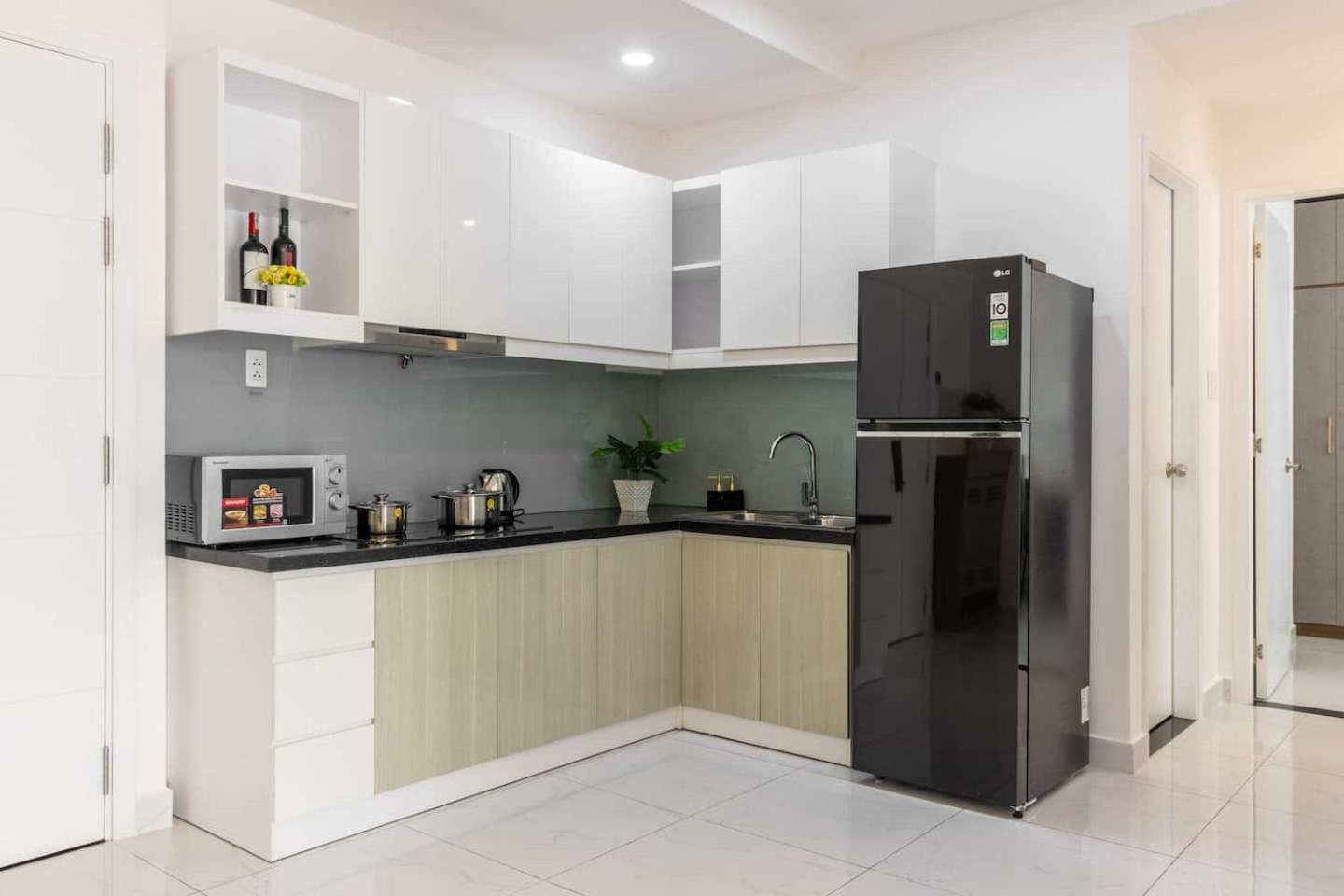 Terra Royal Apartment D3 - 1 2 BR at City Center