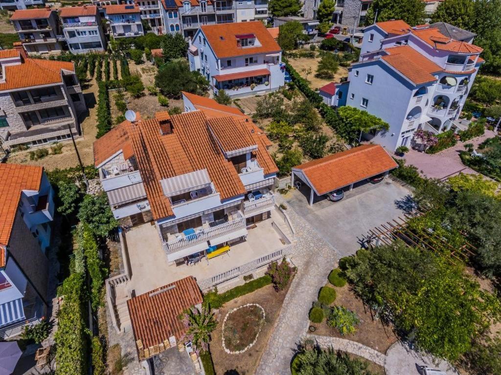 Photo 61