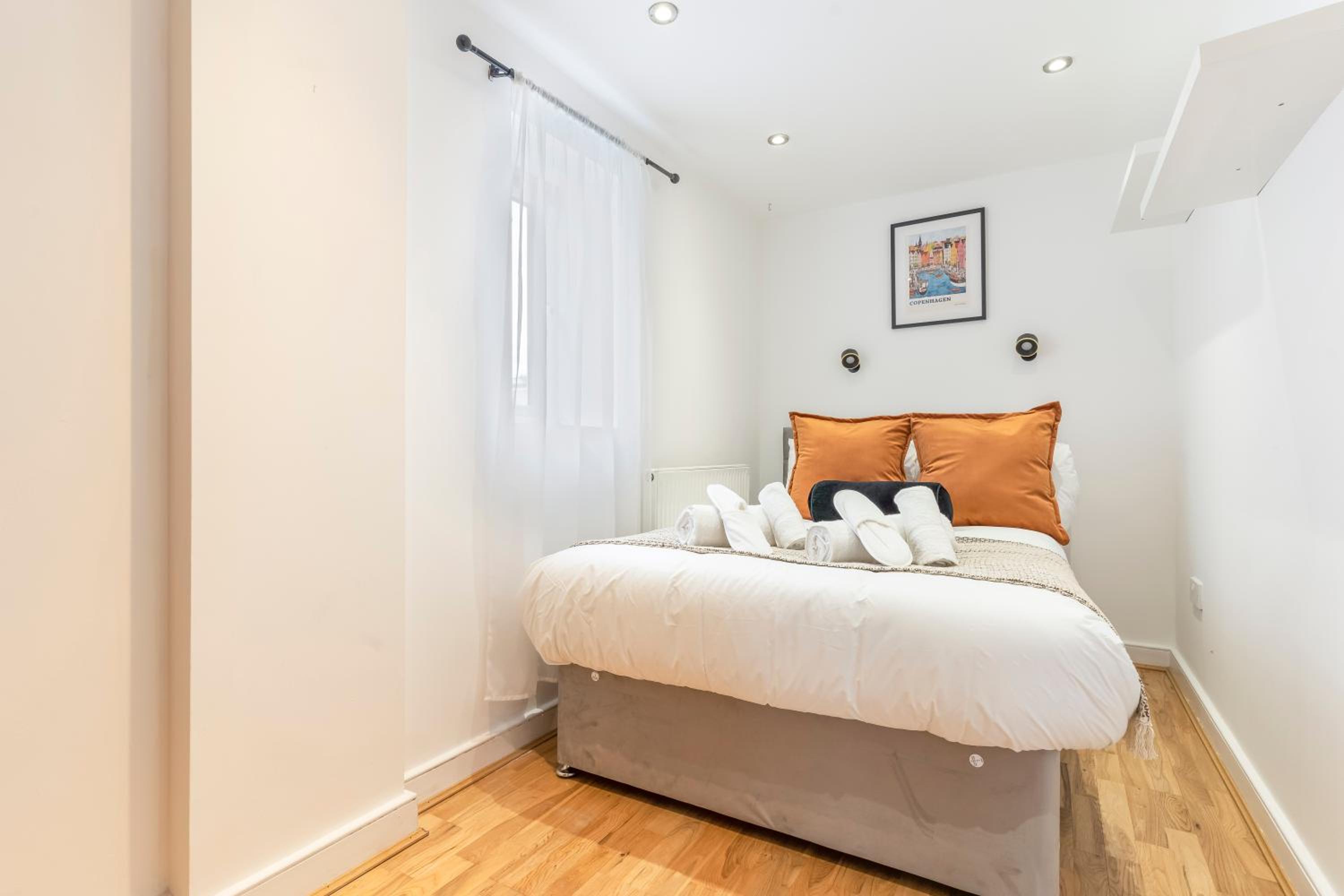 Lovely 2 Bedroom Flat, North LDN