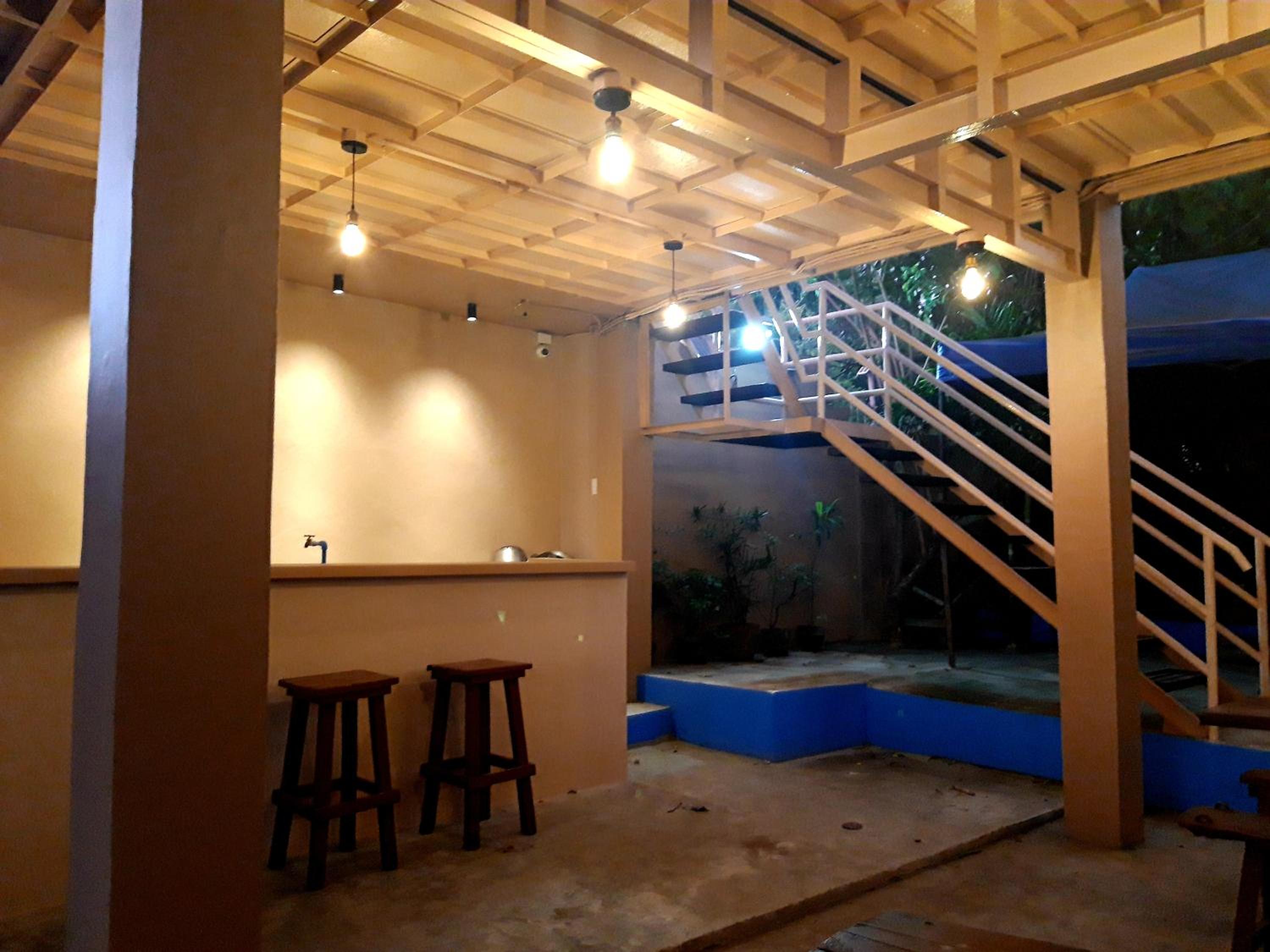 CRISTINA Beachfront Cottages view 3