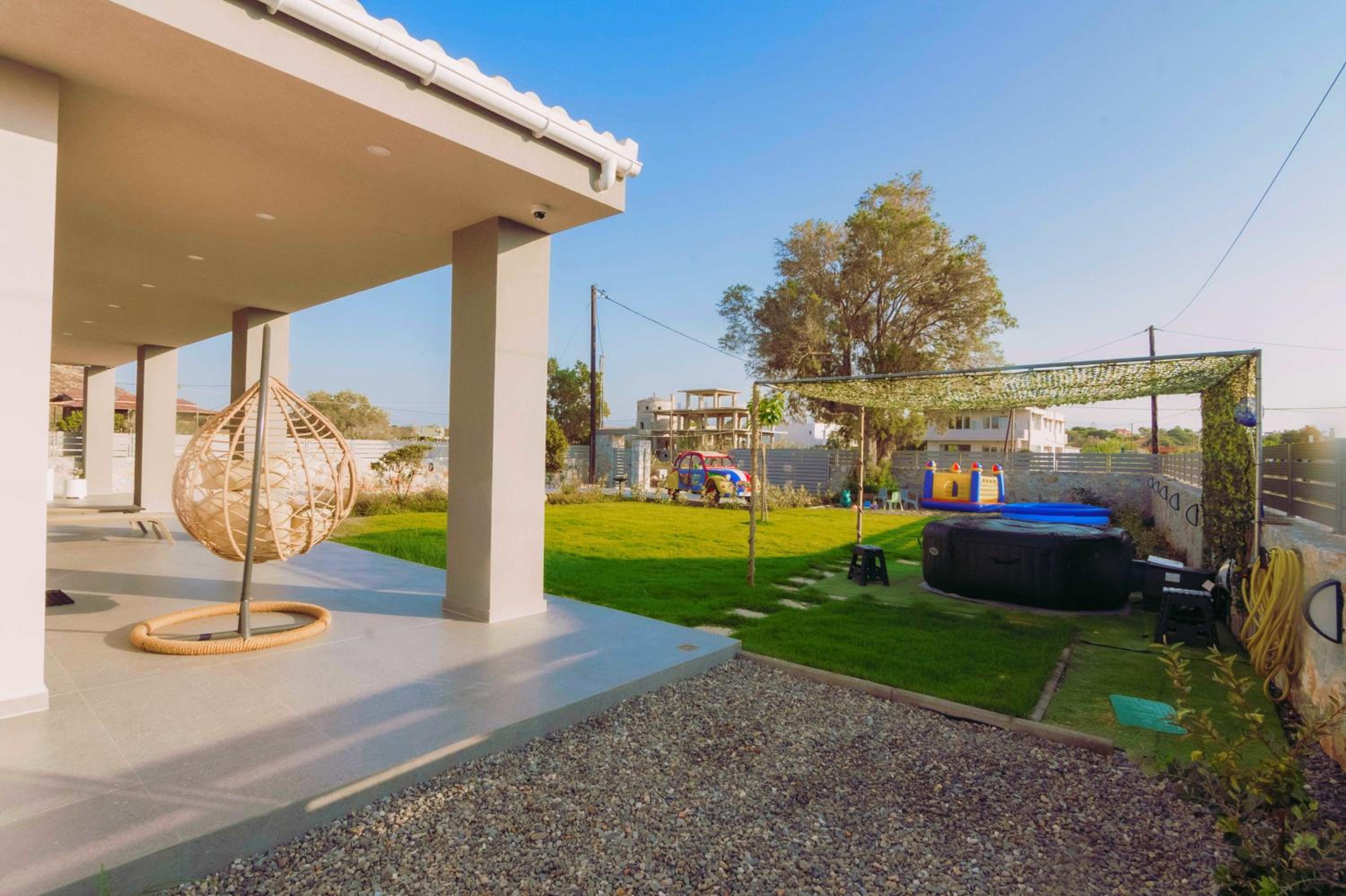 Blue Lagoon Villa