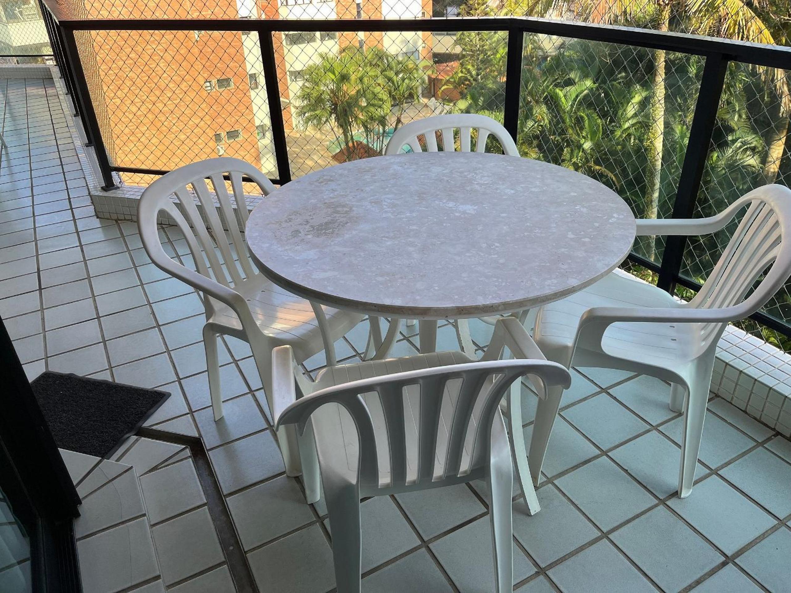 Riviera: M4 Giardino 44A, Beach front